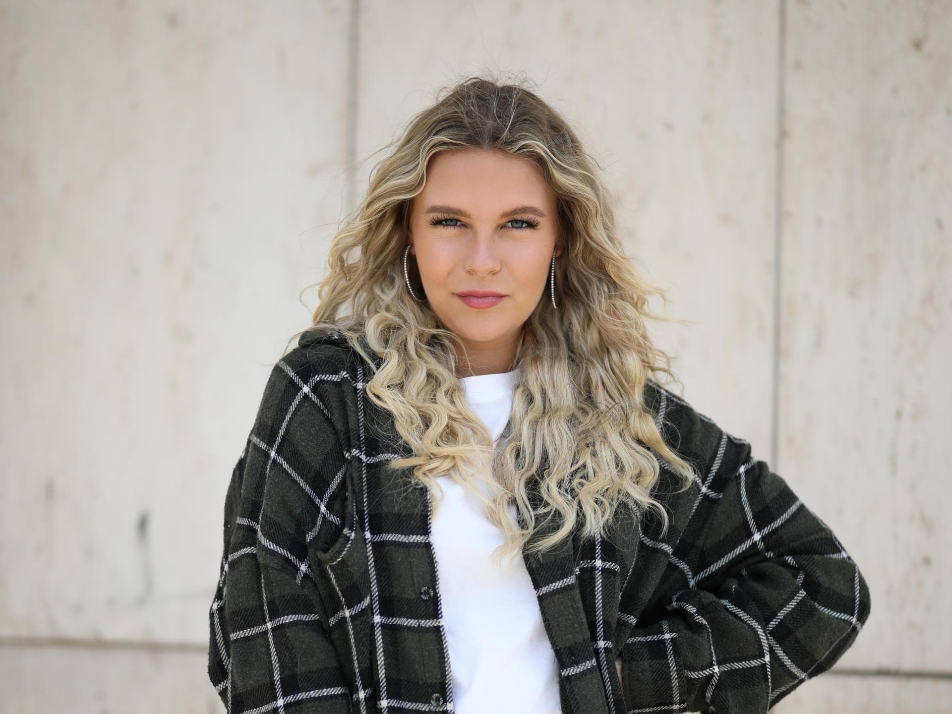 Dagi Bee