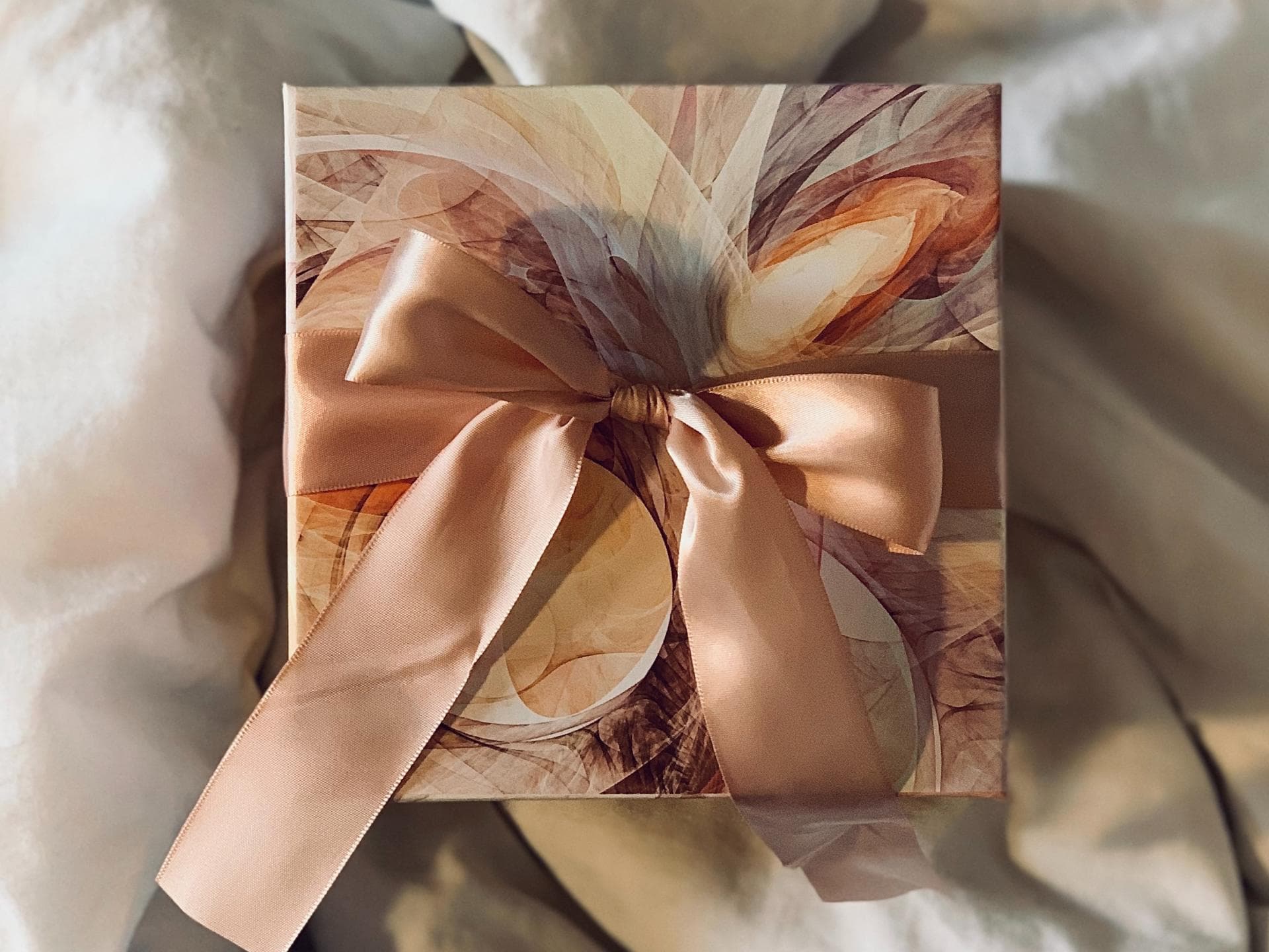 Geschenk buntes Papier