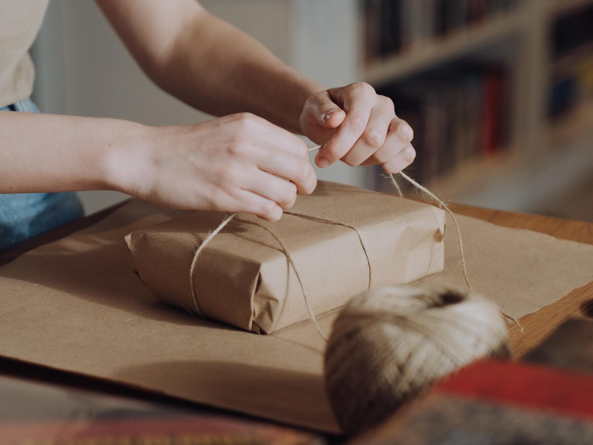 Geschenk einpacken