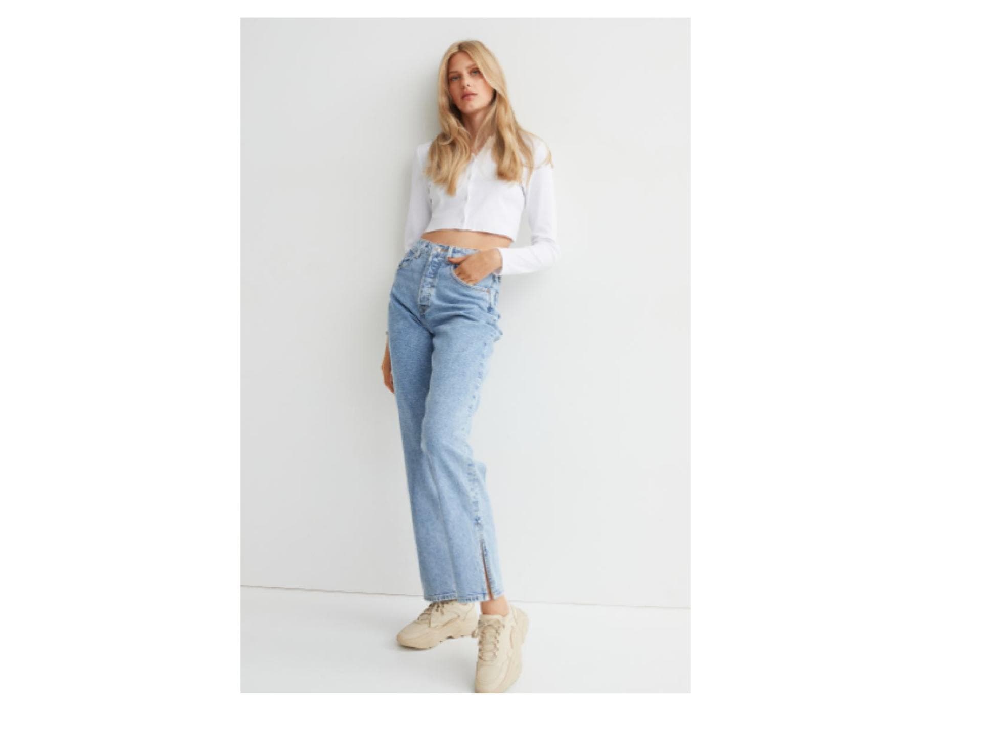 Jeans mit Schlitz