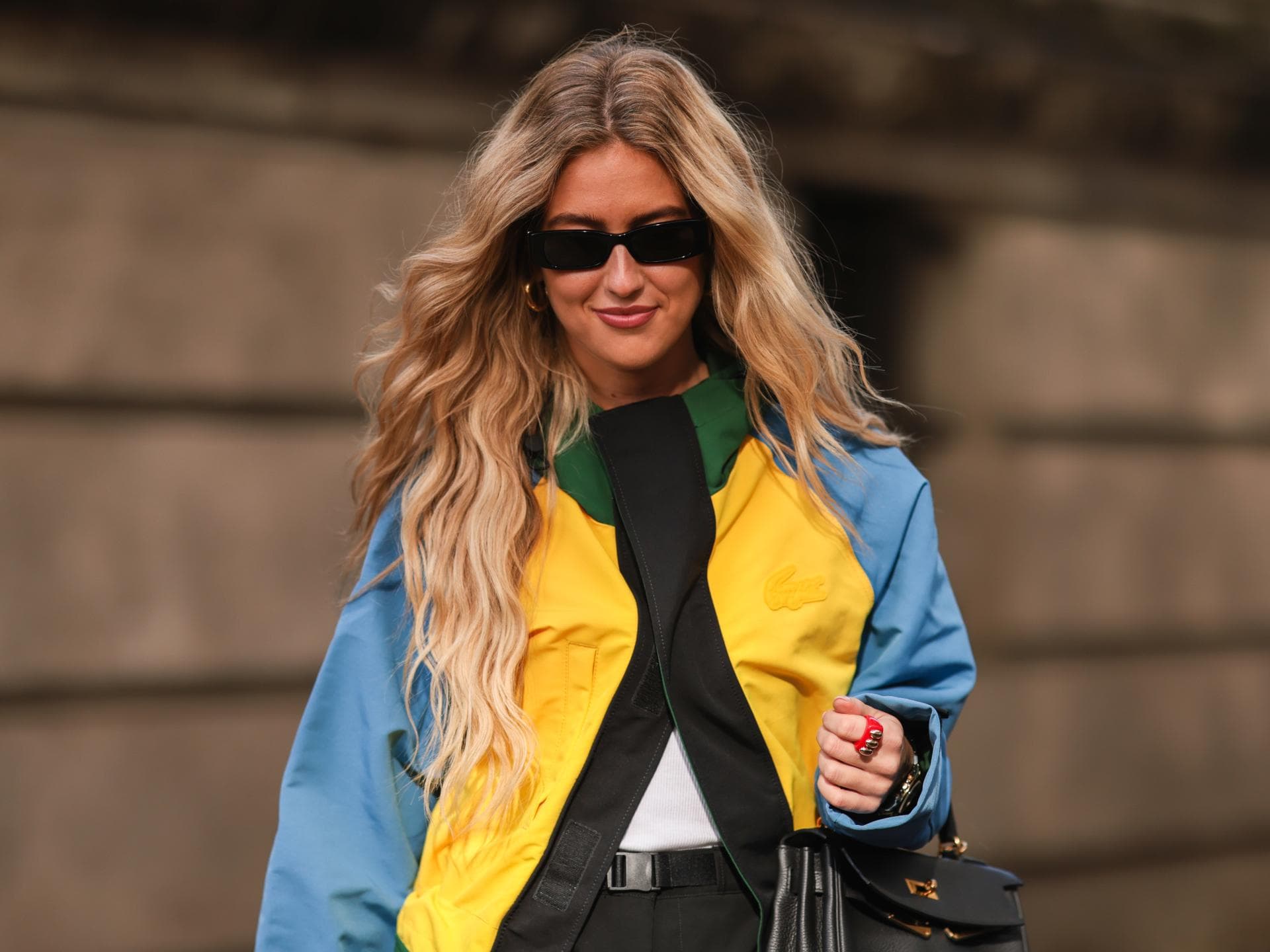 Emili Sindlev blond Emili Sindlev blond