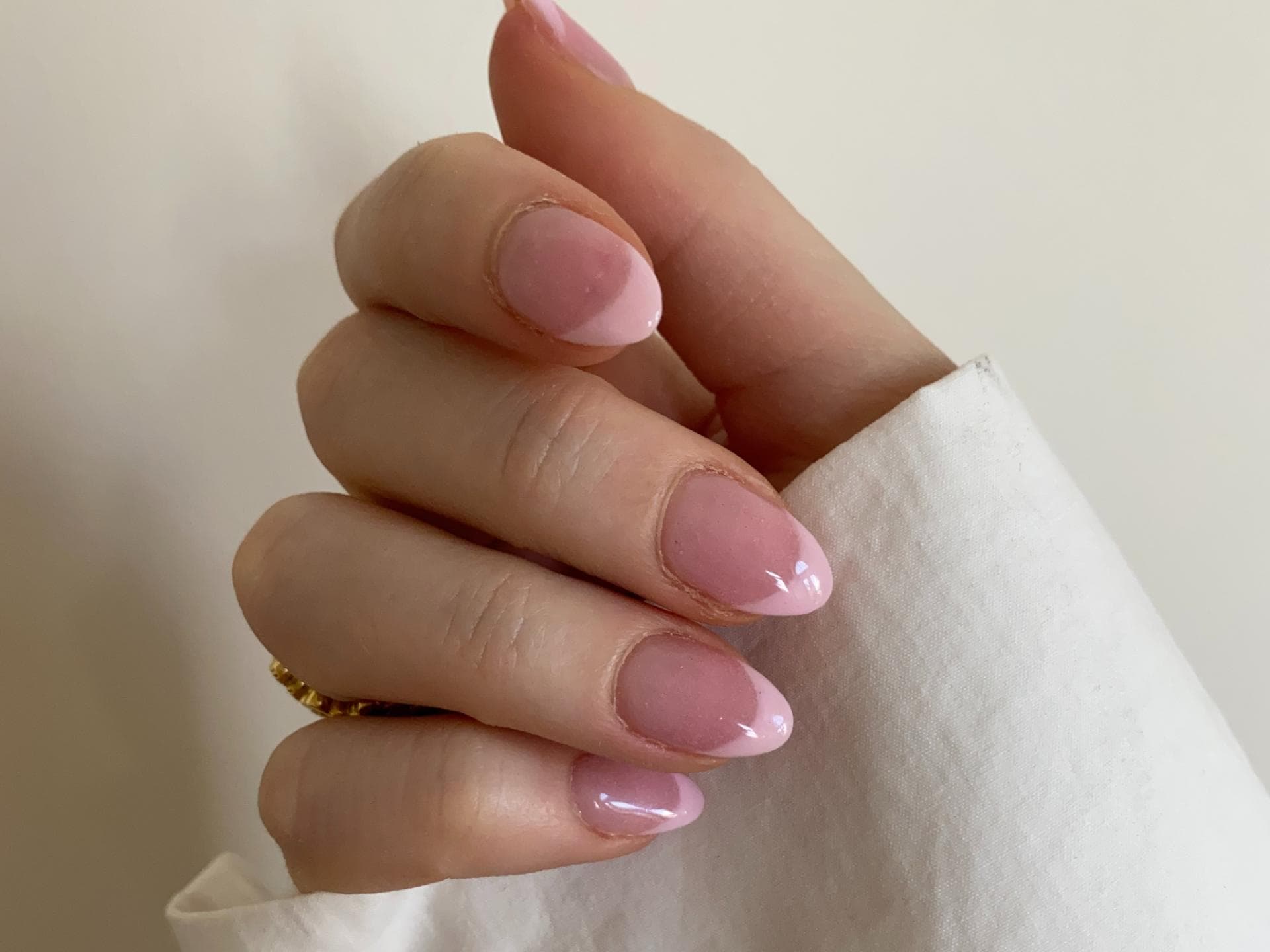 Nageltrend Spring Tips Frühling