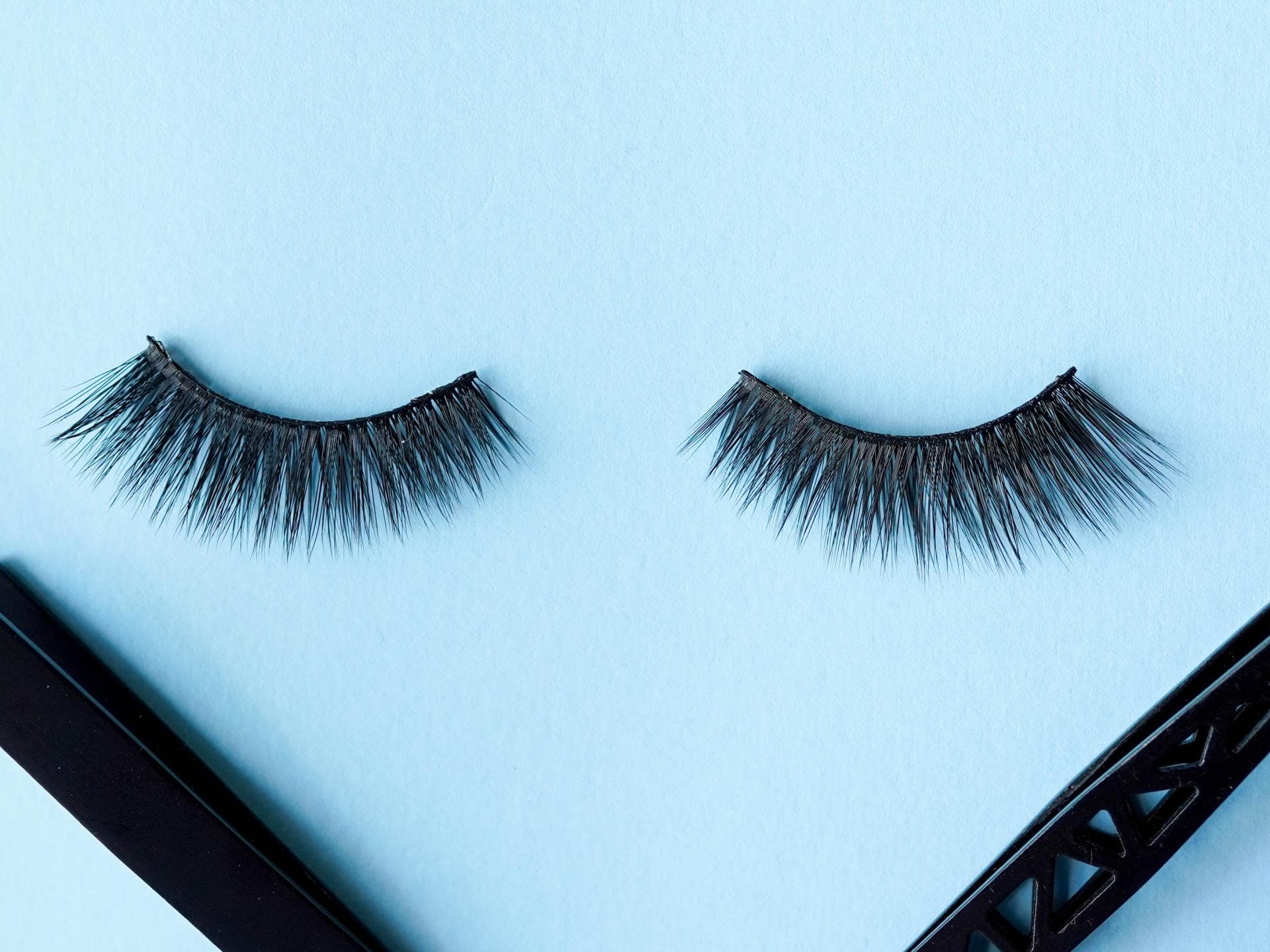 Künstliche Wimpern