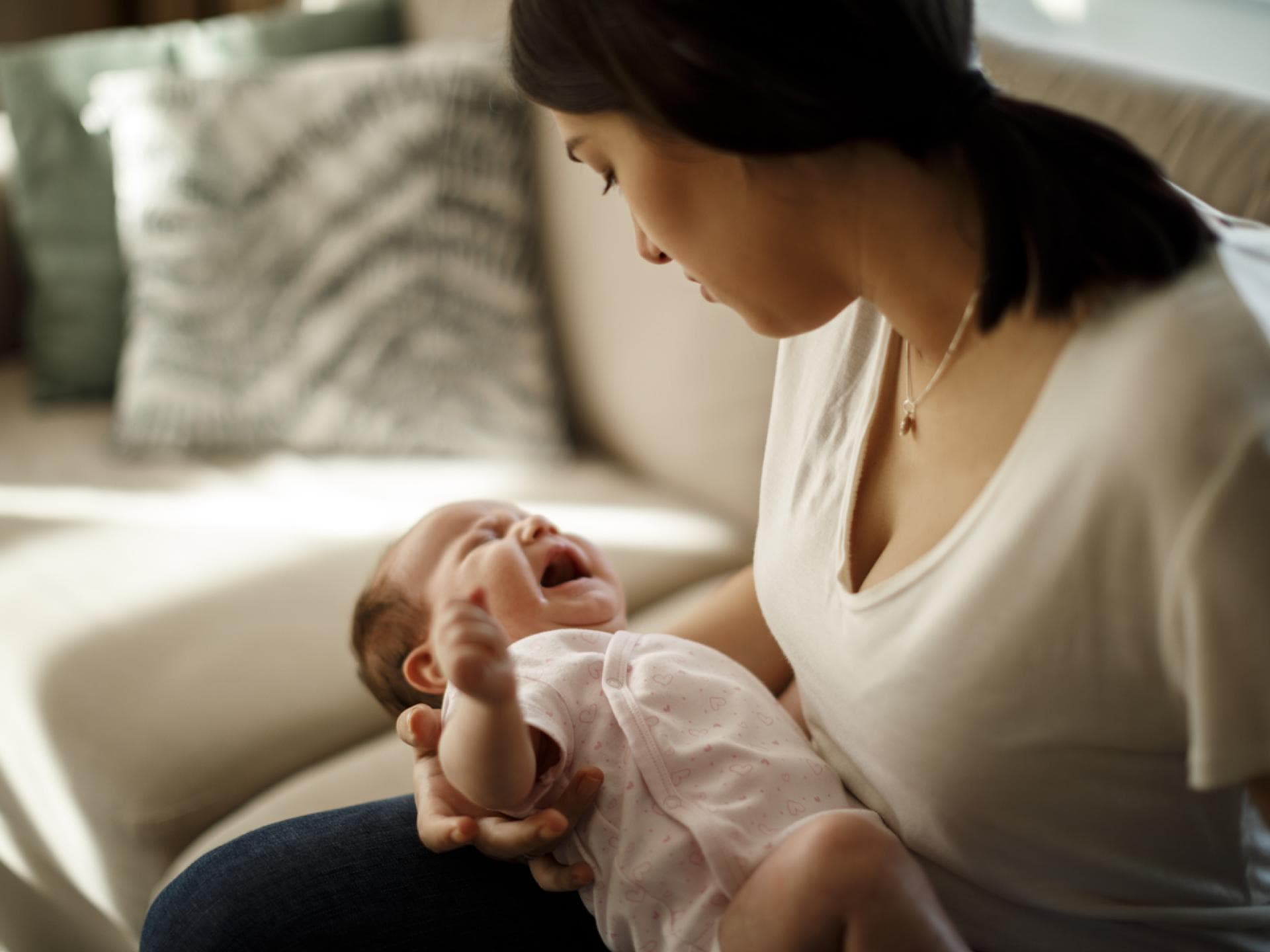 Frau mit Baby