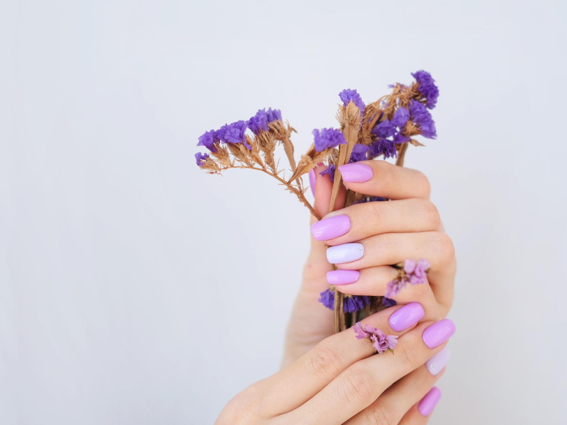 Nagel-Trend 2022 Two-Tone-Nails