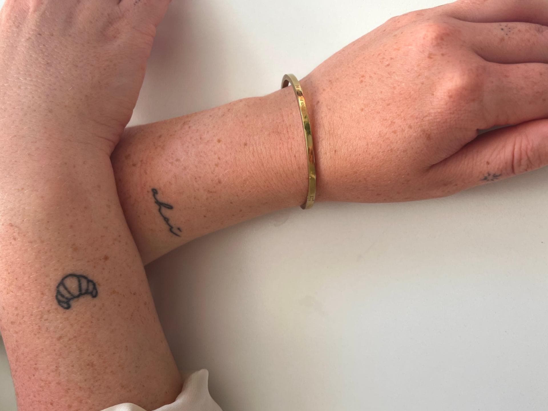 Handpoke Tattoo vs. Maschinen Tattoo