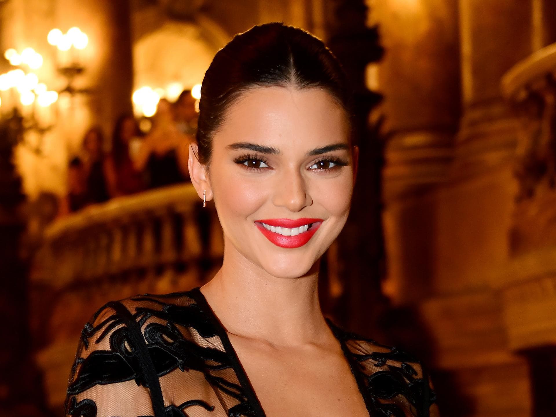 Kendal Jenner strahlendes Lächeln