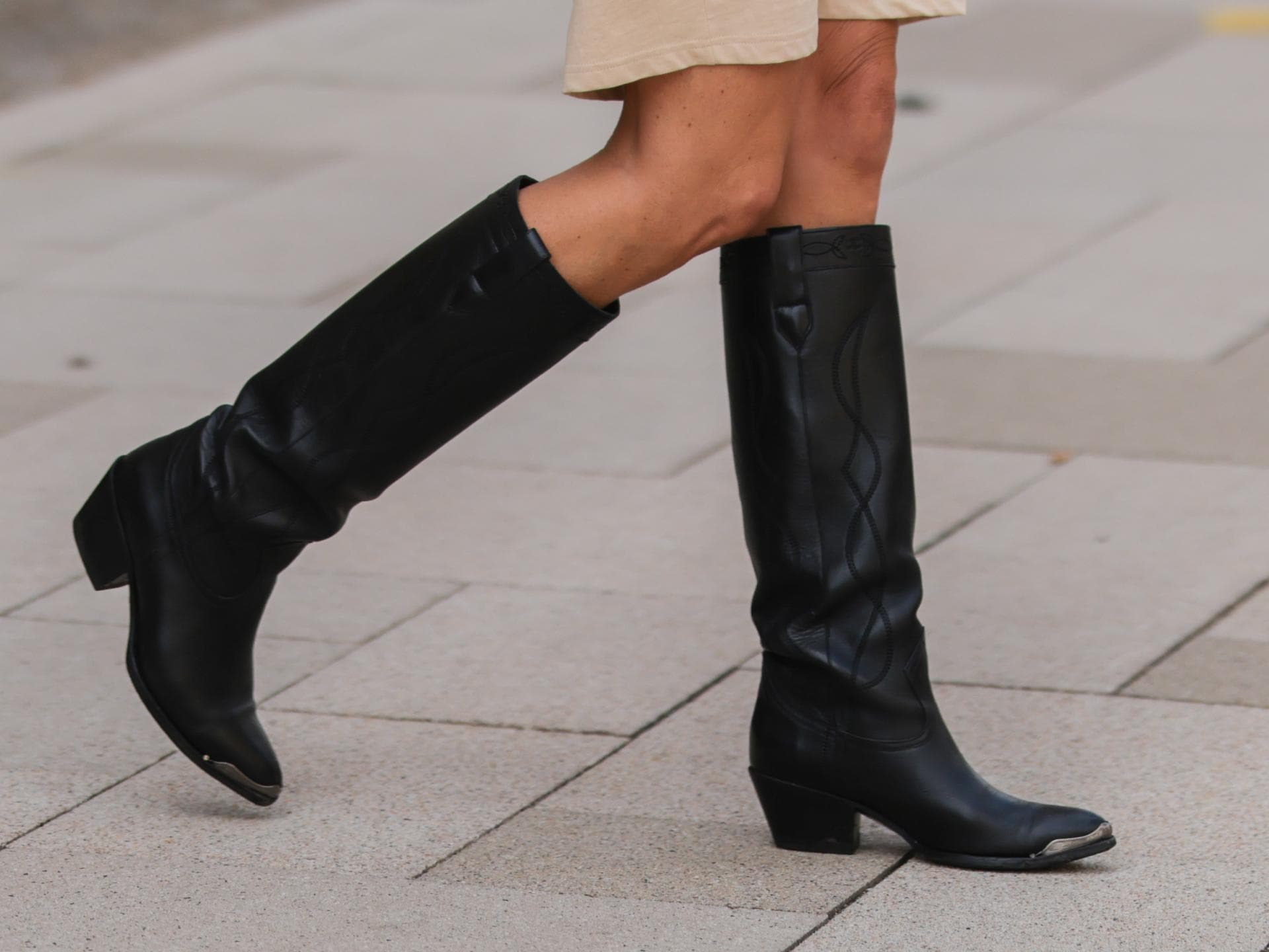 Stiefel mit Absatz