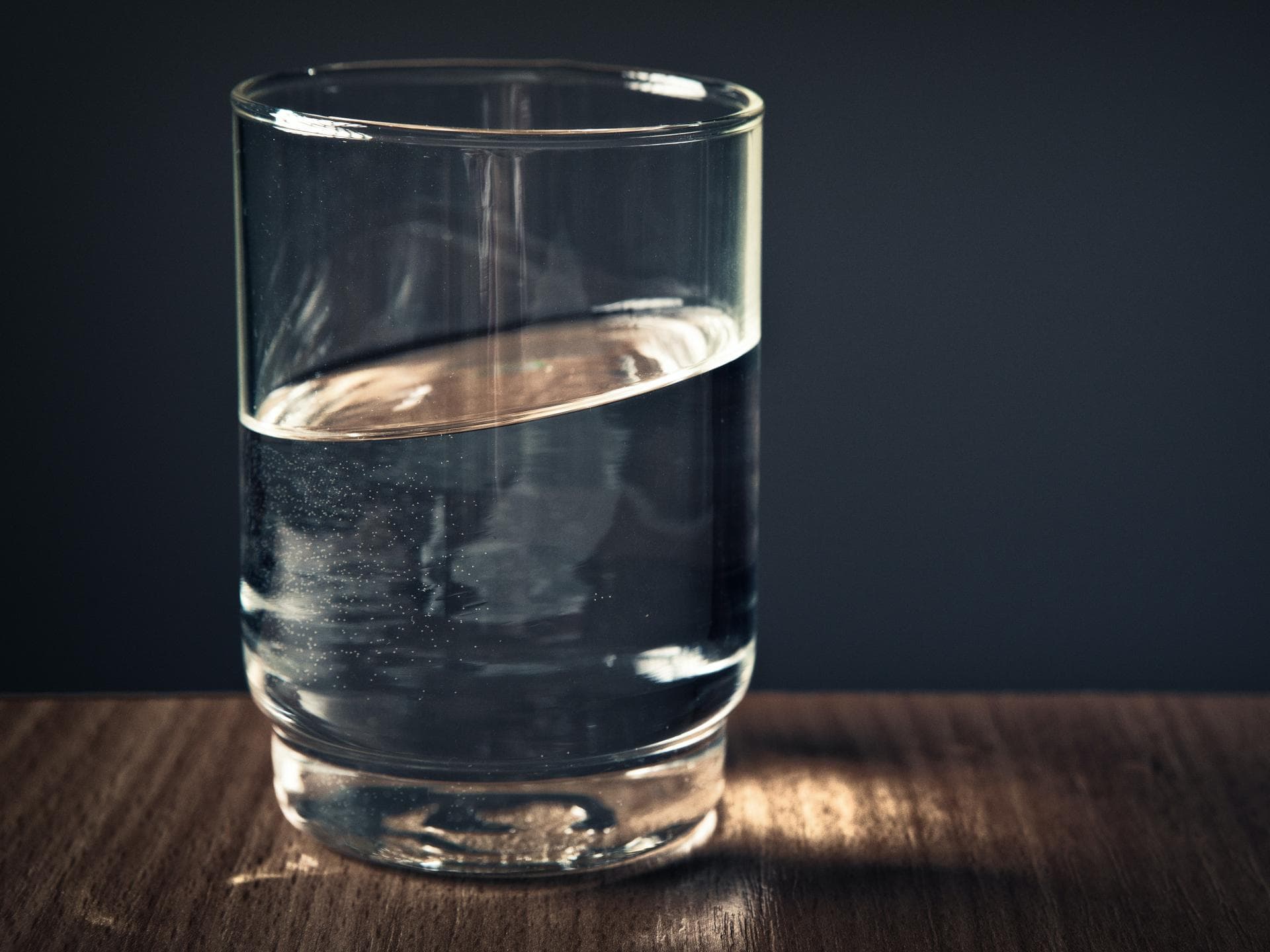 Glas Wasser