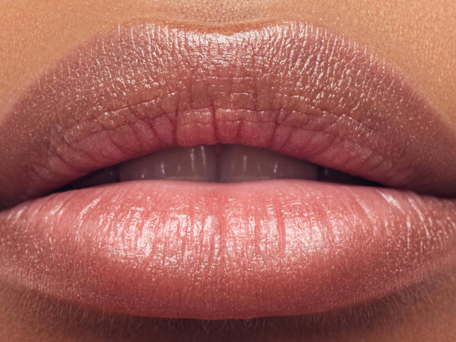 Volle Lippen ohne Eingriff