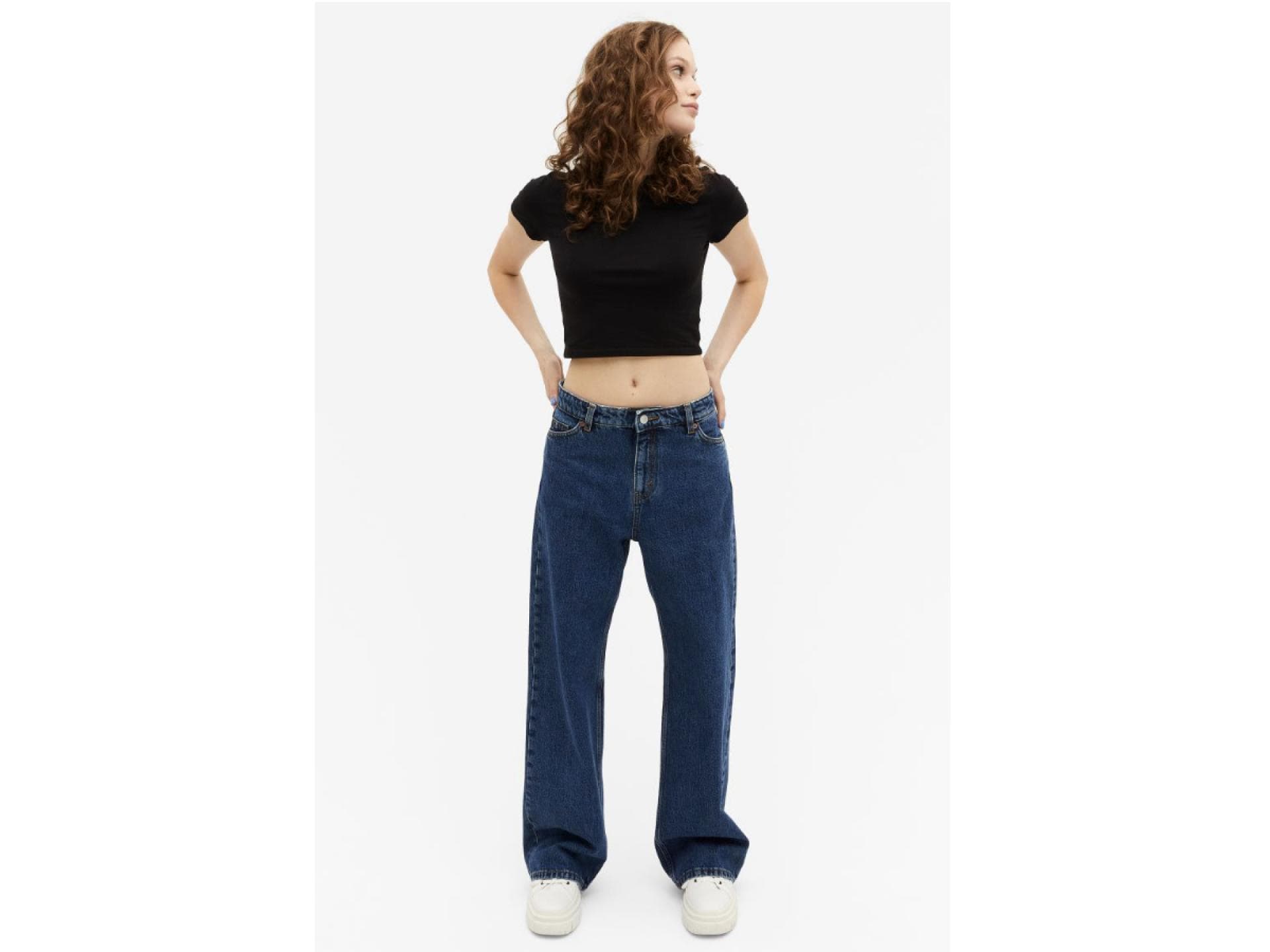 Baggy Jeans mit niedrigem Bund von Monki