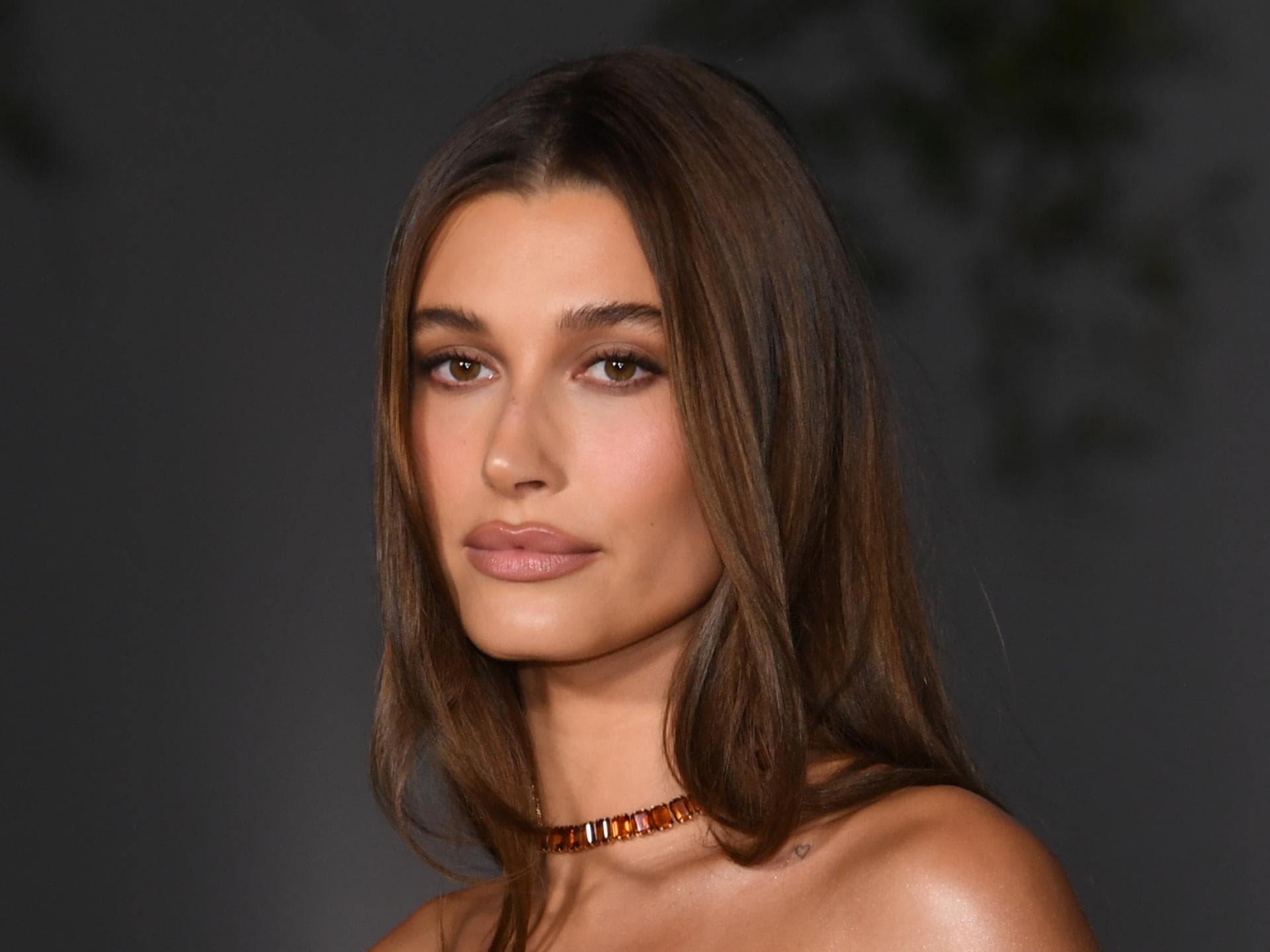 Hailey Bieber Brownie Glazed Lips