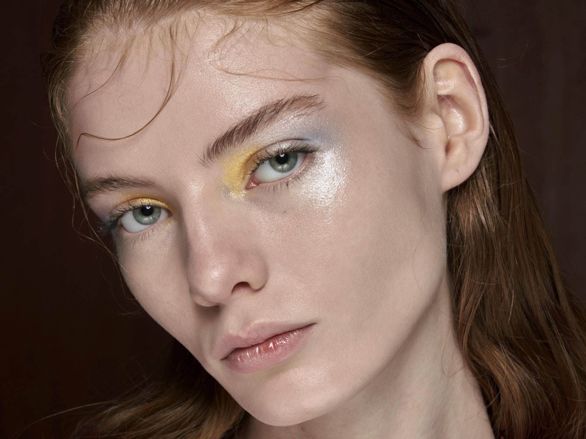 Schimmerndes Augen Make-up