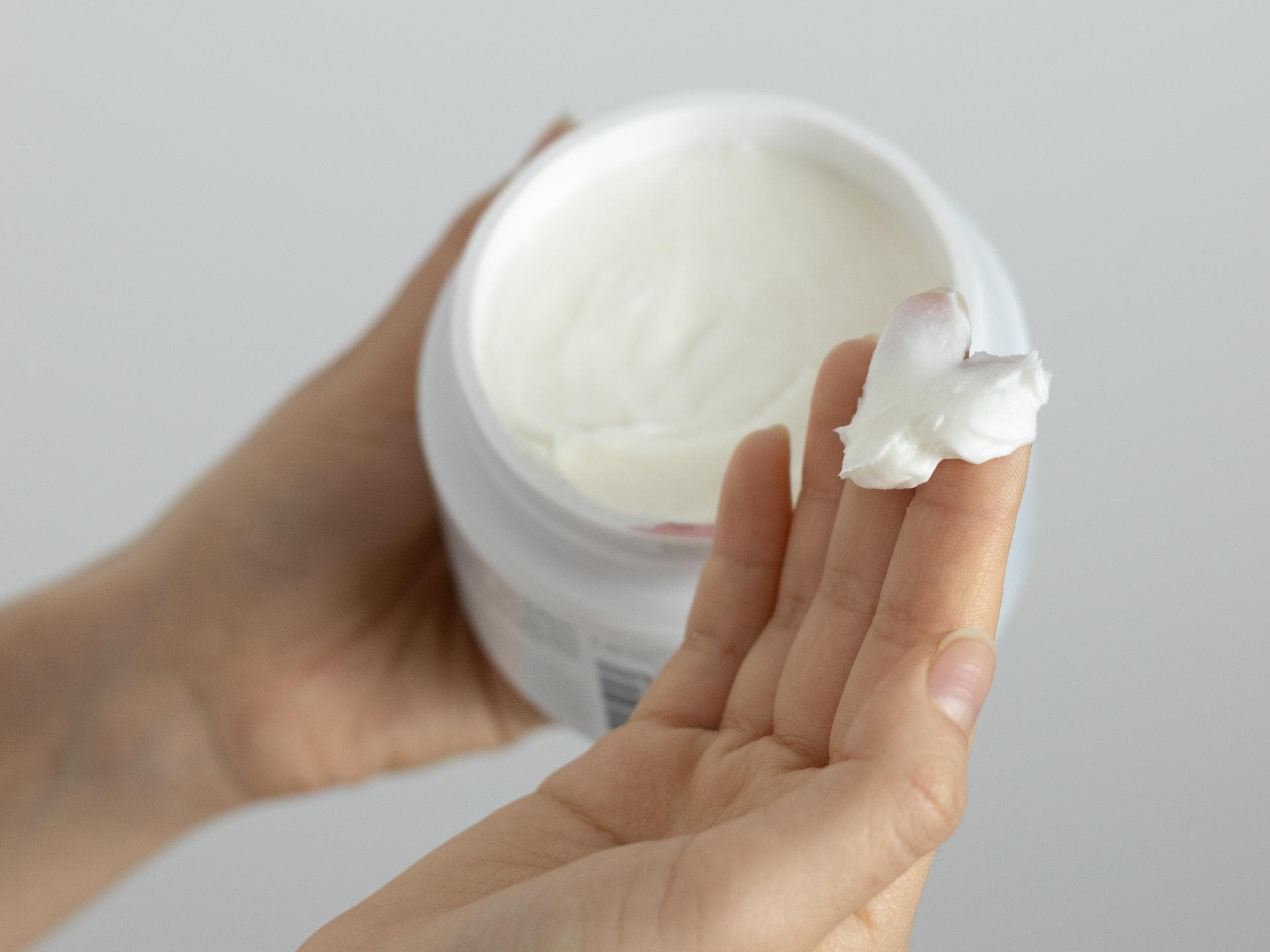 Creme Tiegel 