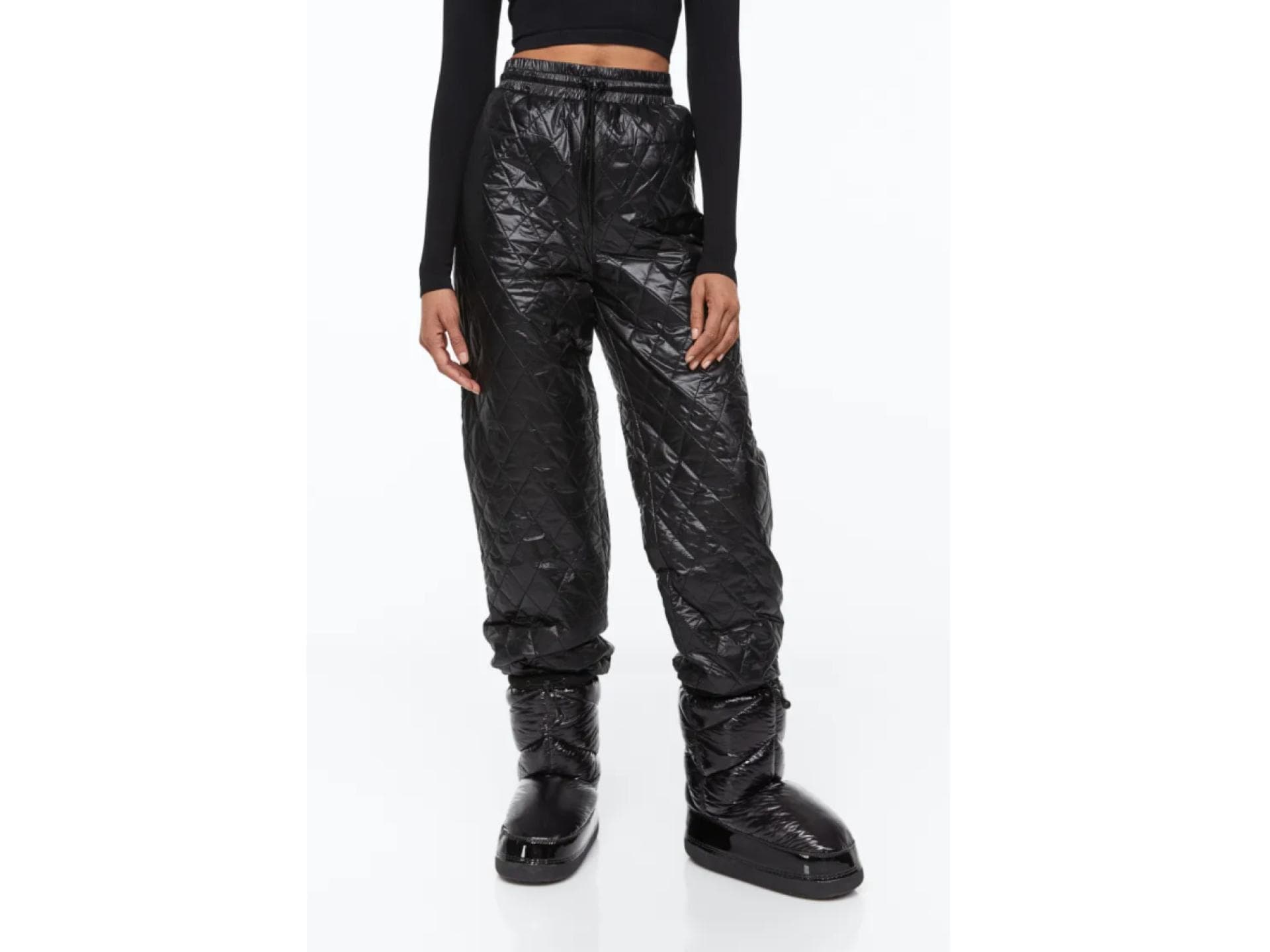 Leicht wattierte, gesteppte Hose aus glänzendem Webstoff