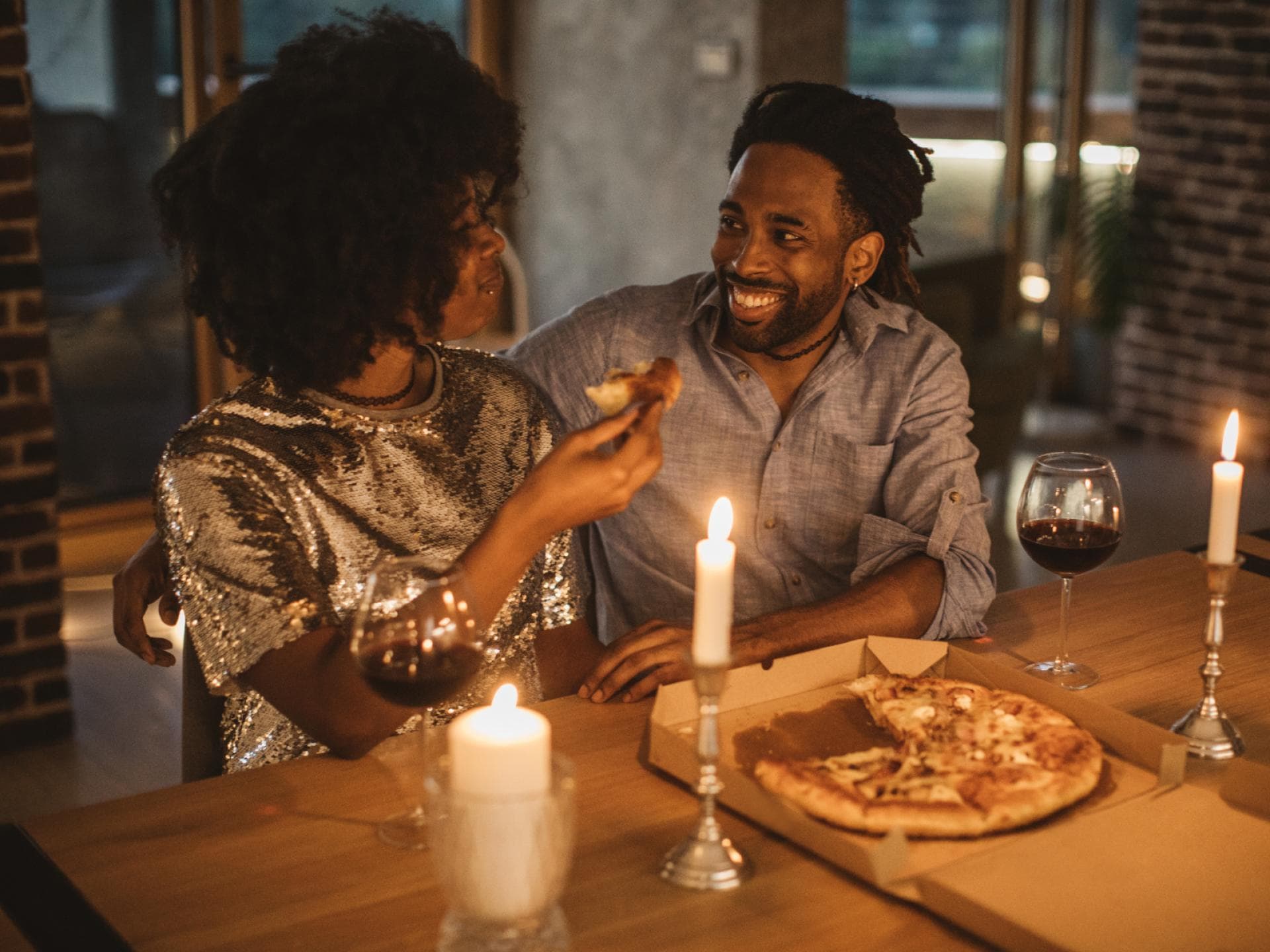 Erstes Date Zuhause