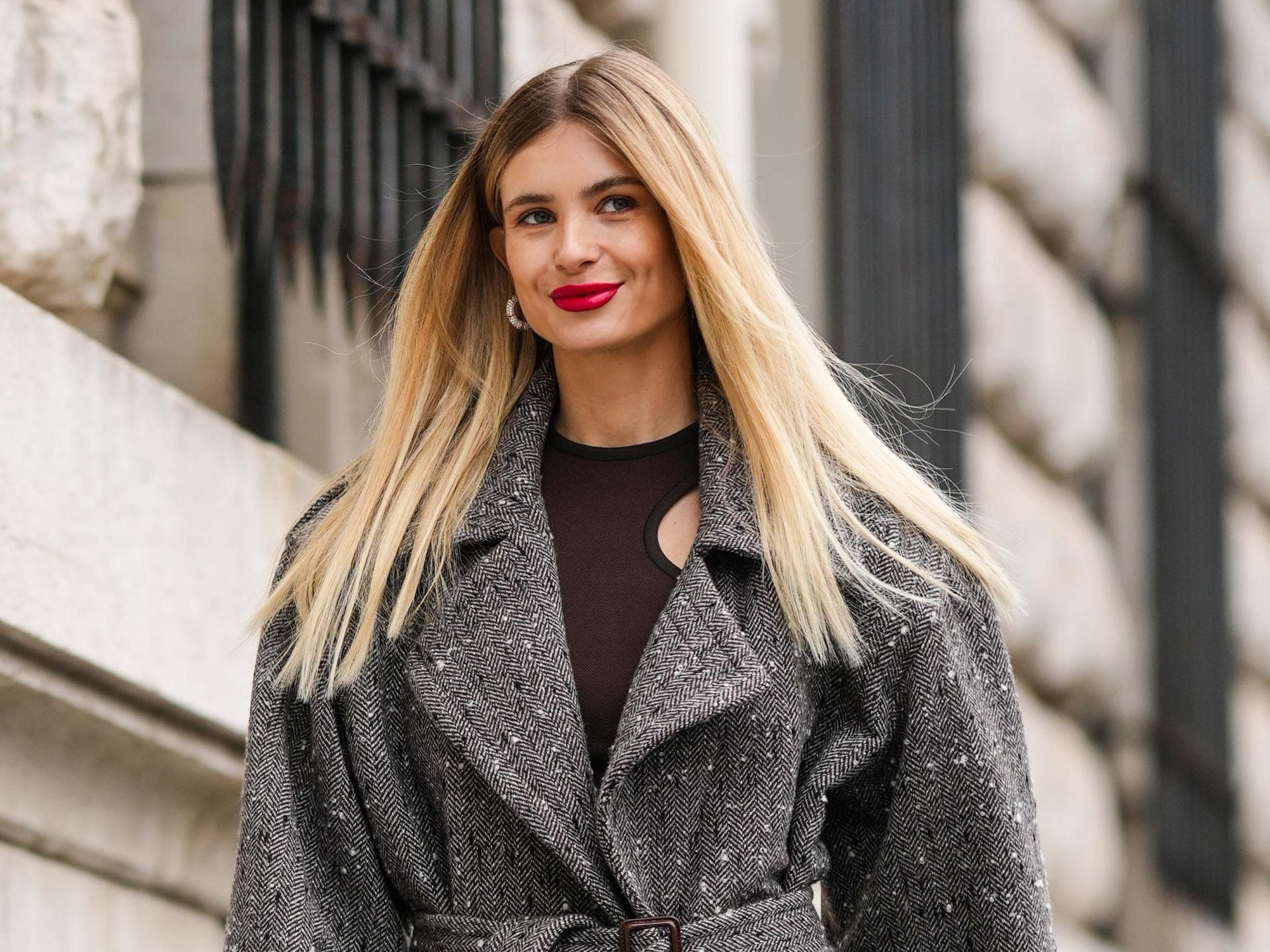 Xenia Adonts lange Haare