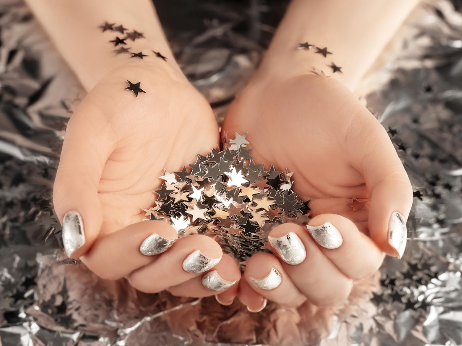Velvet Star Nails