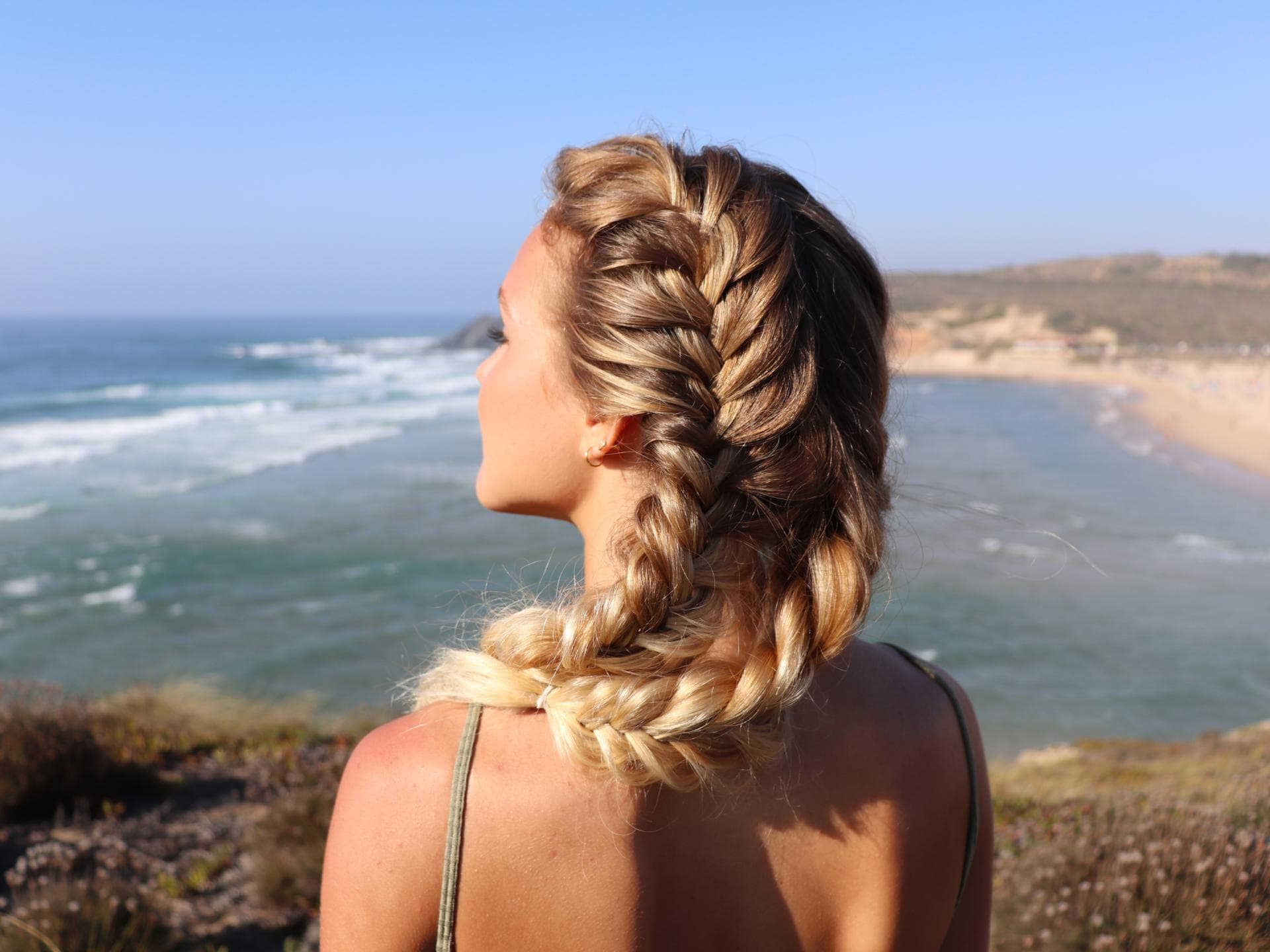 Flechtfrisur blonde Haare