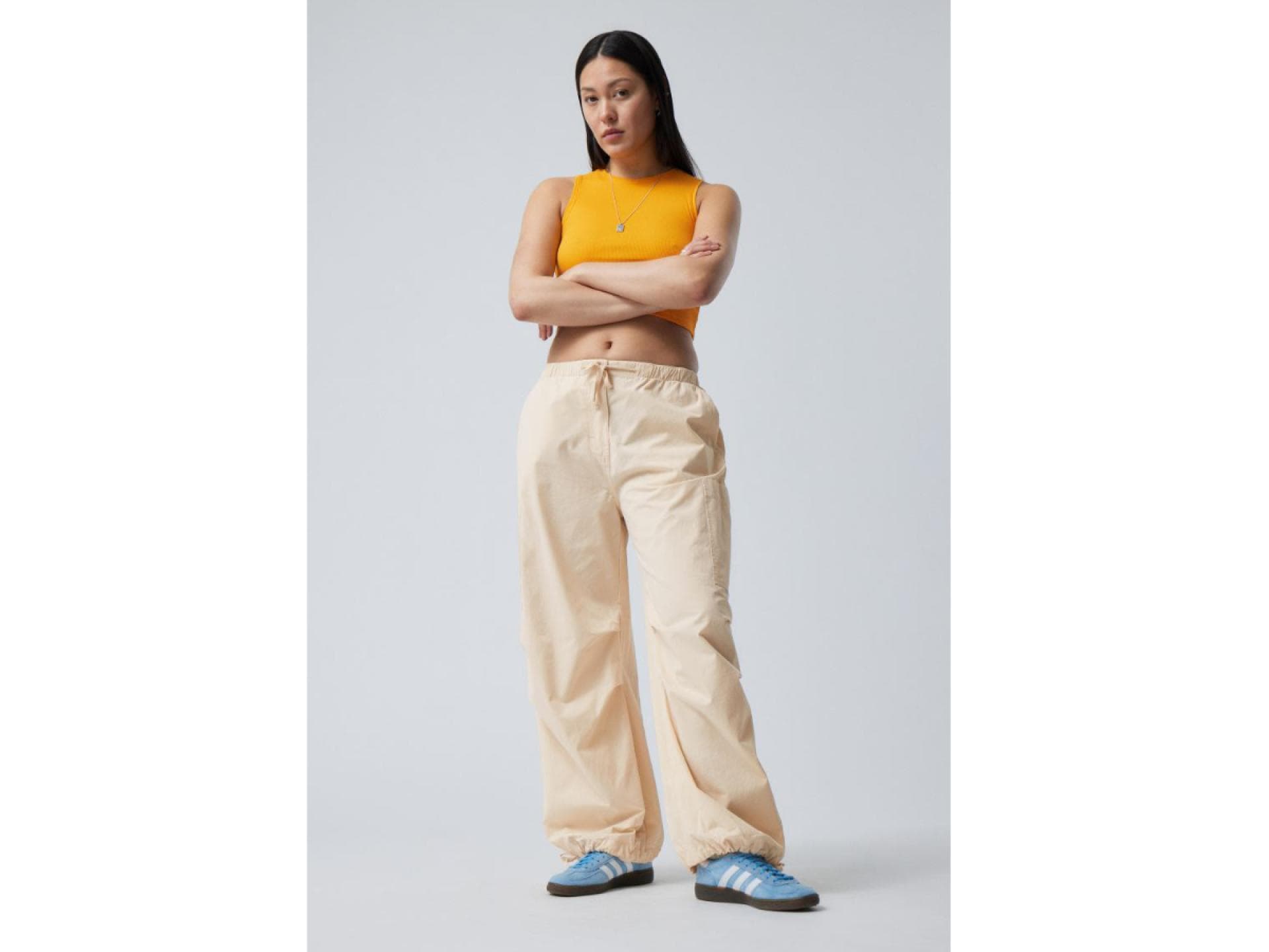 Fallschirmhose aus Baumwolle von Weekday