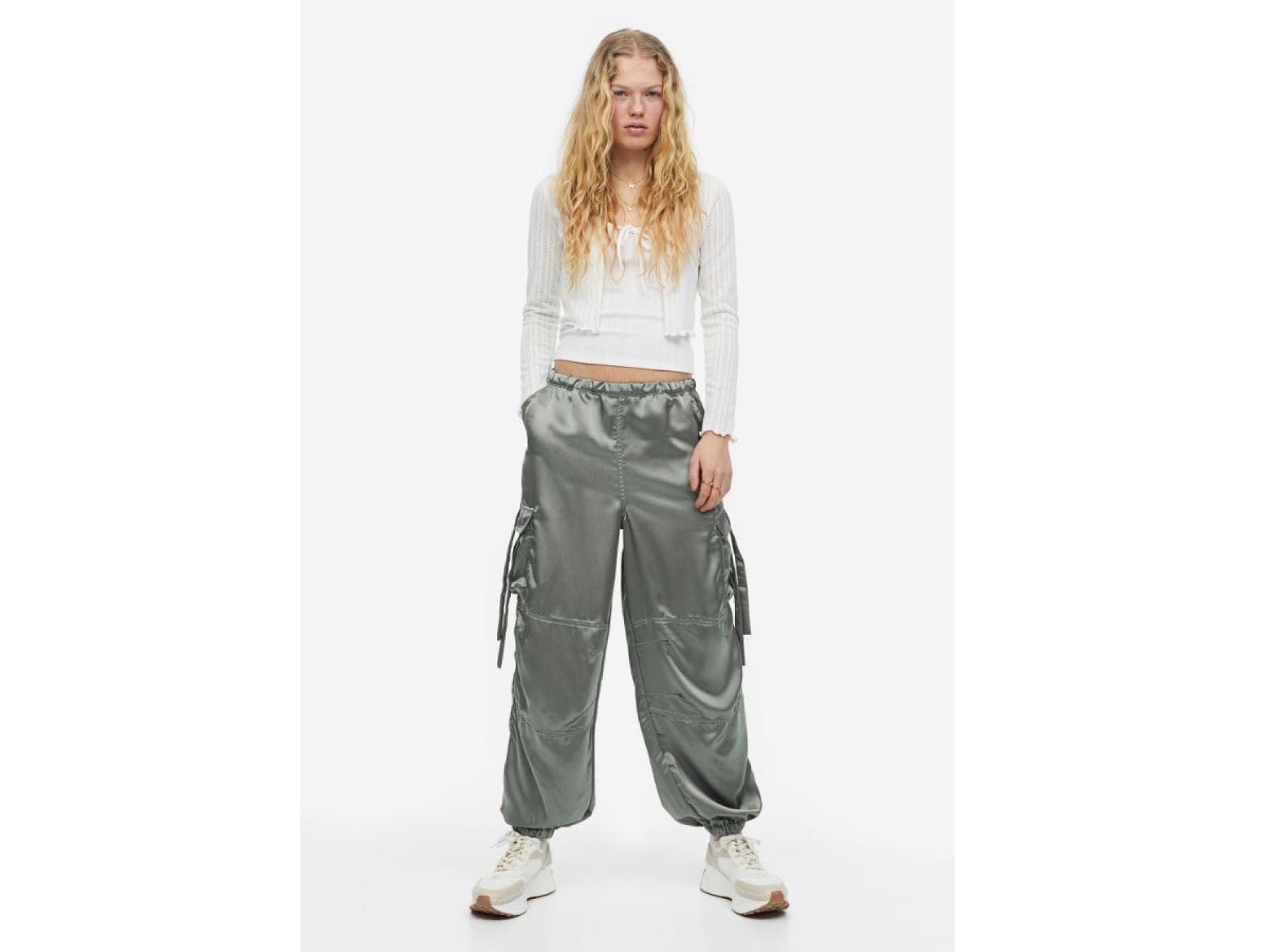 Fallschirmhose aus Satin von H&M