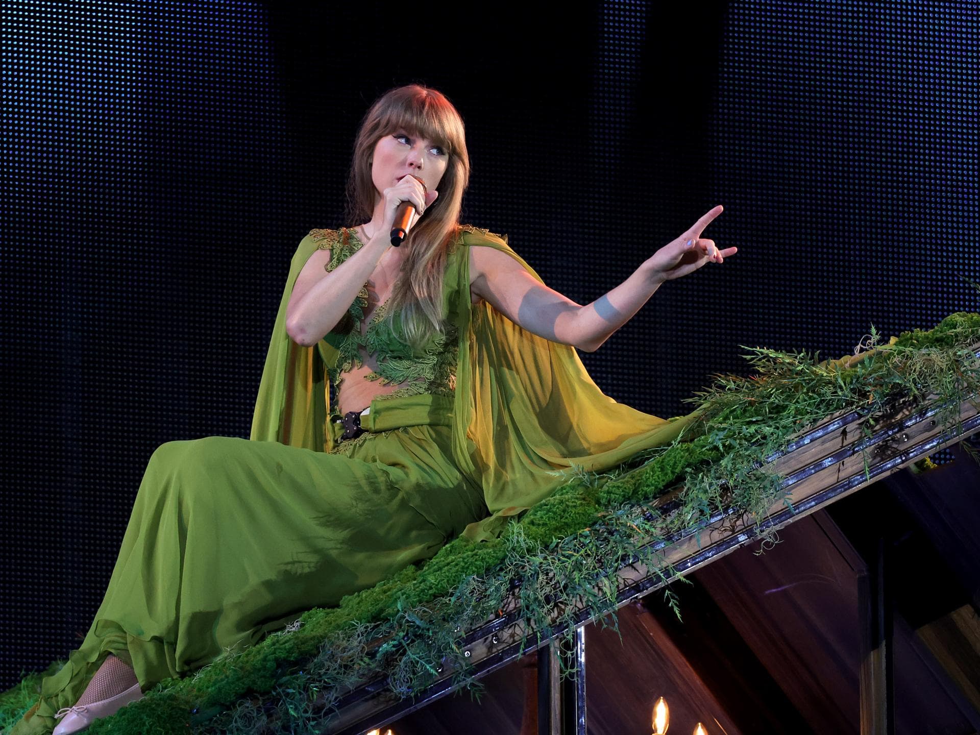 Taylor Swift singt auf Konzerttour