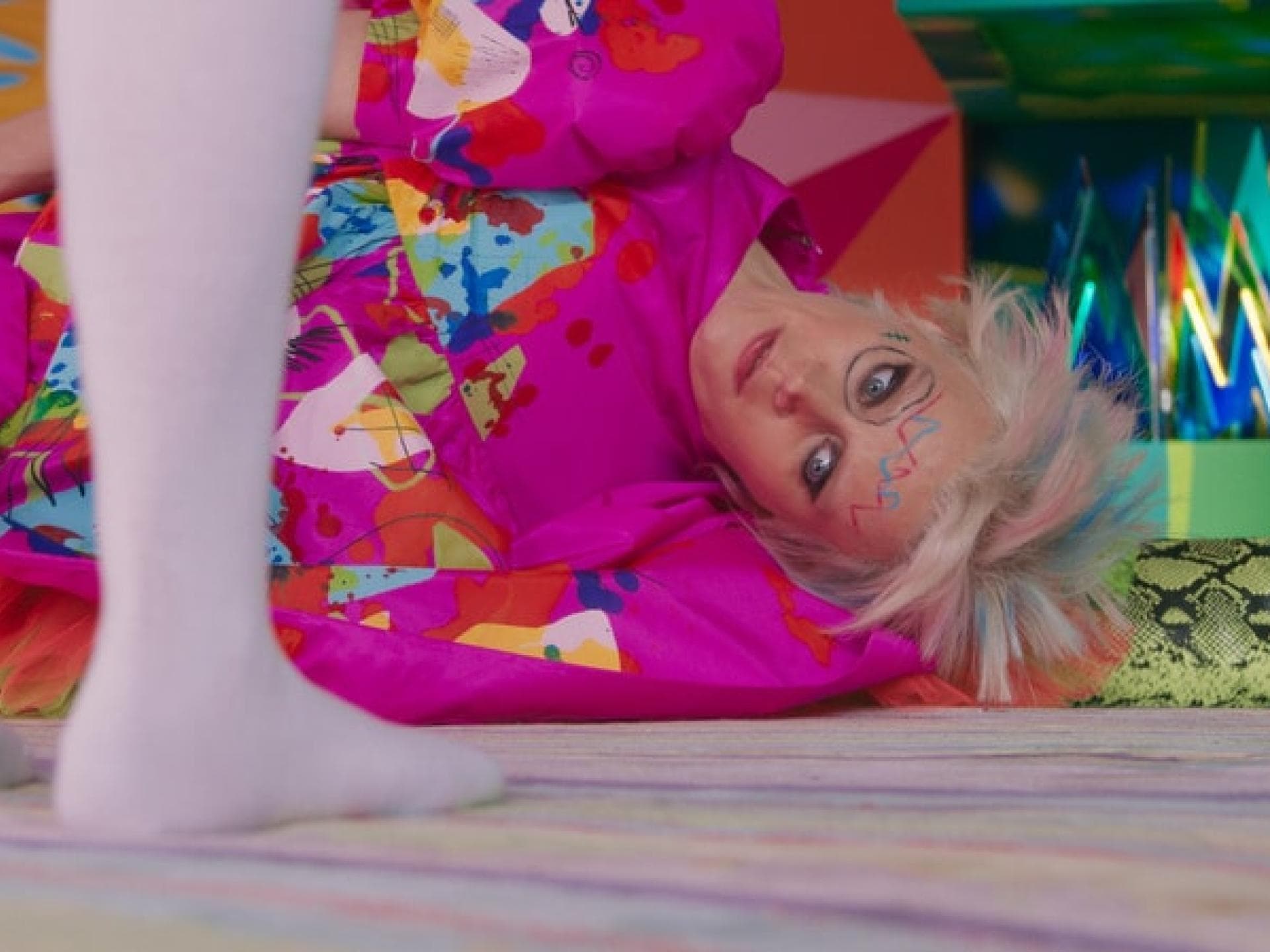Kate McKinnon als Weird Barbie