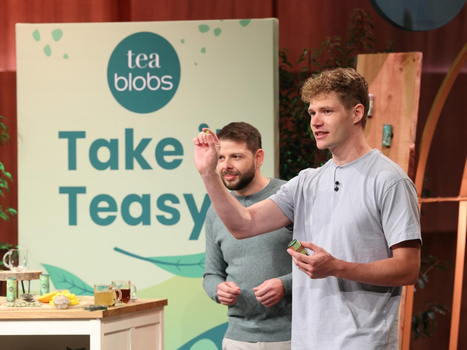 DHDL tea blobs
