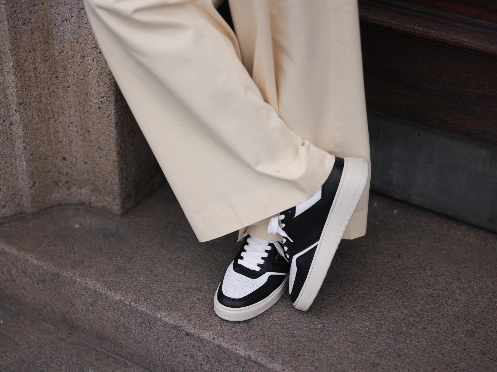 Schuhtrend 2023: Das sind die 3 bequemsten Sneaker im Herbst Sneaker
