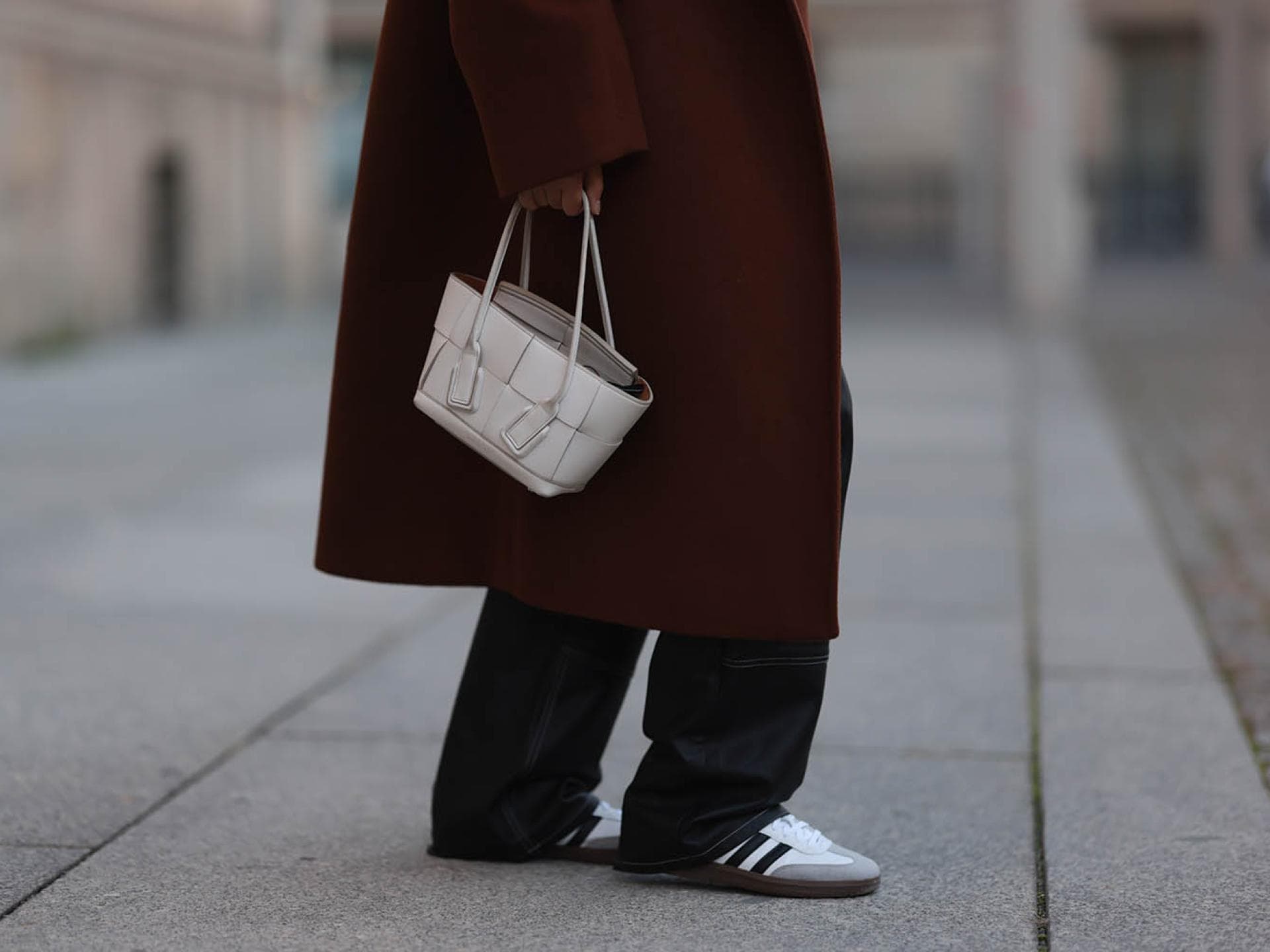 Look mit Adidas Samba