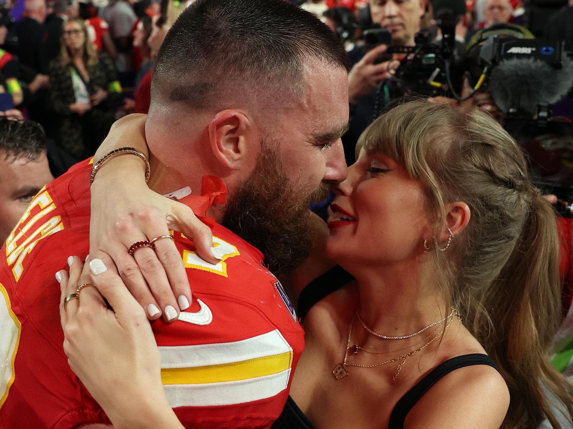 Taylor Swift Travis Kelce Superbowl 2024 Taylor Swift Travis Kelce Superbowl 2024