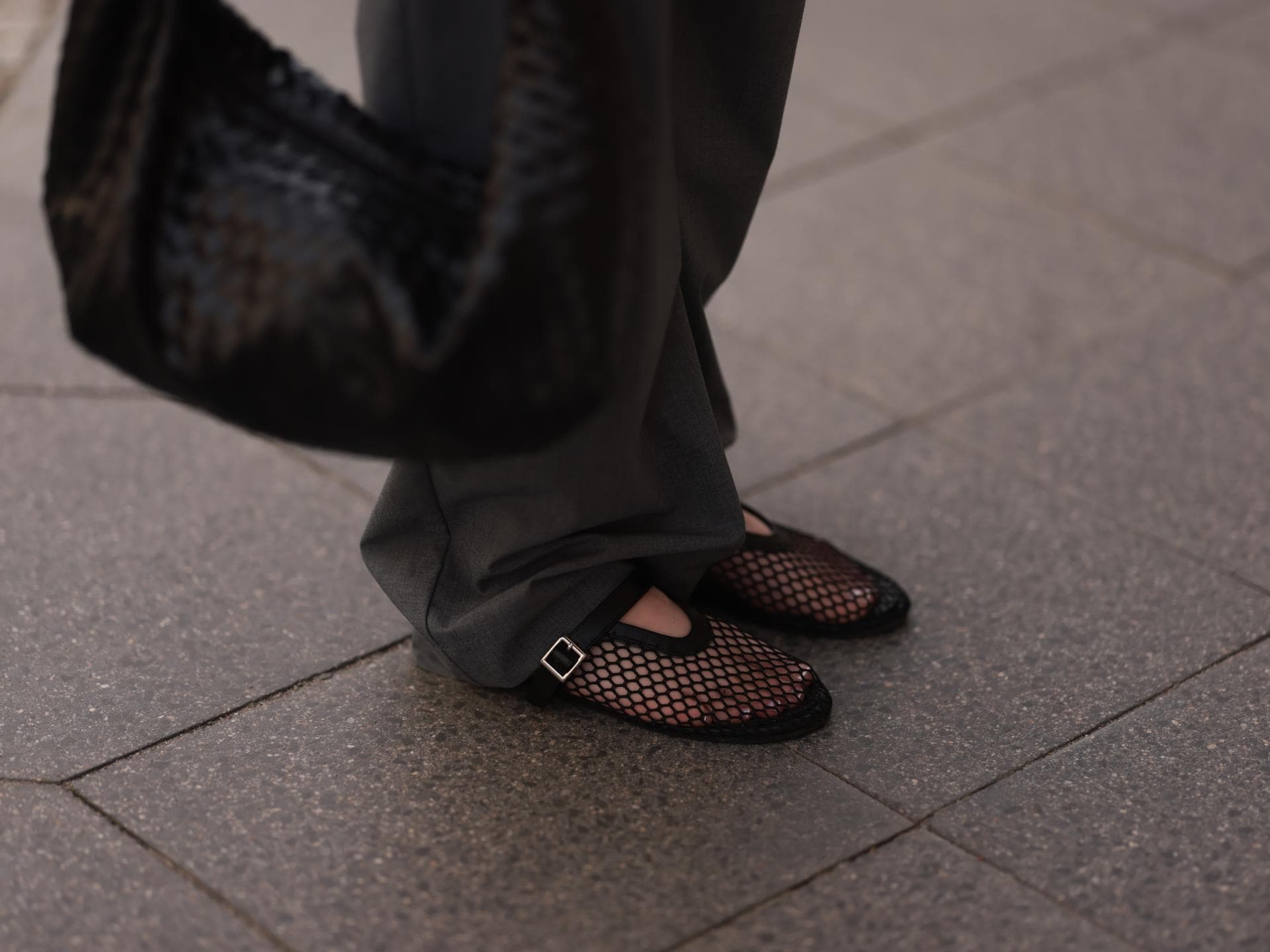 Das ist der einzige flache Trend-Schuh, den du im Sommer 2024 brauchst Mesh Ballerinas