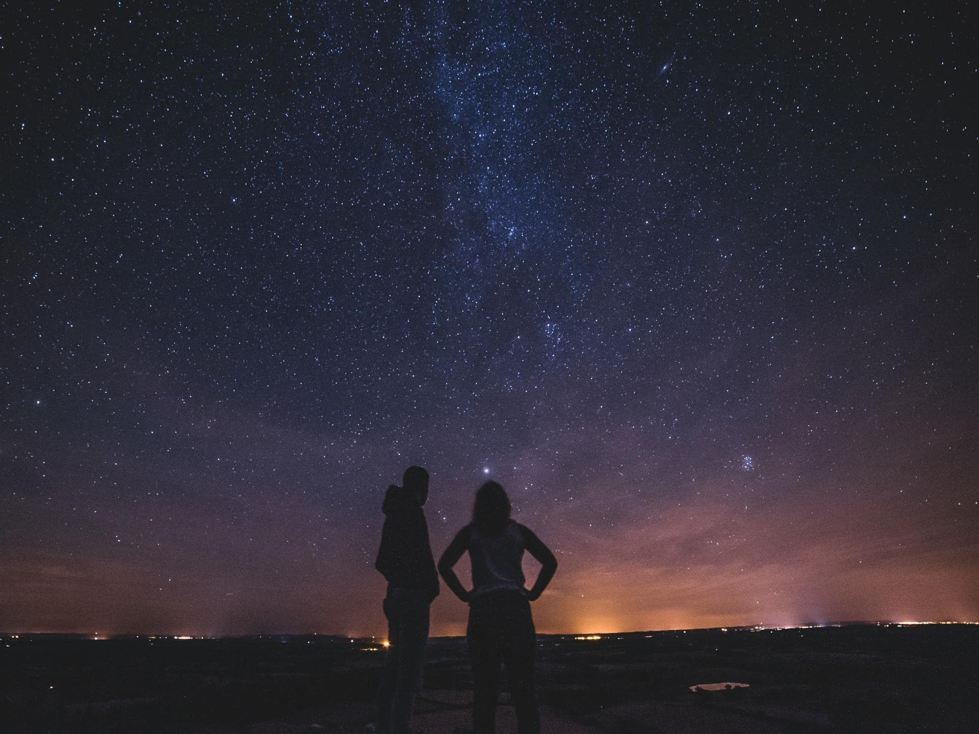 3 Sternzeichen haben noch Ende Januar Kontakt zu einer verlorenen Person