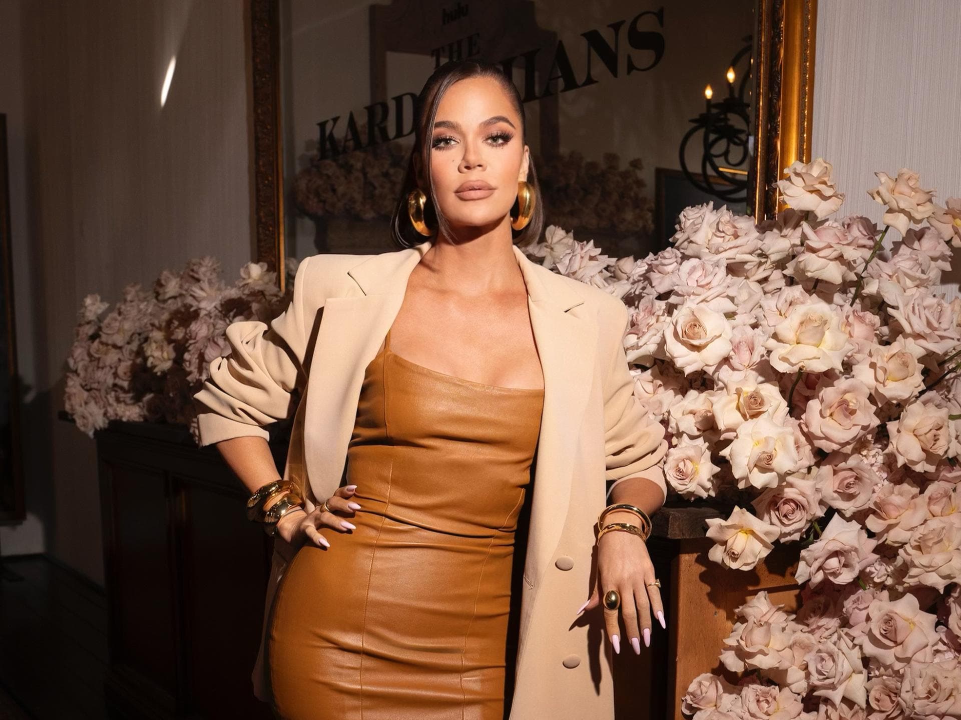 Khloé Kardashian setzt auf Cloud Nails Khloé Kardashian setzt auf Cloud Nails
