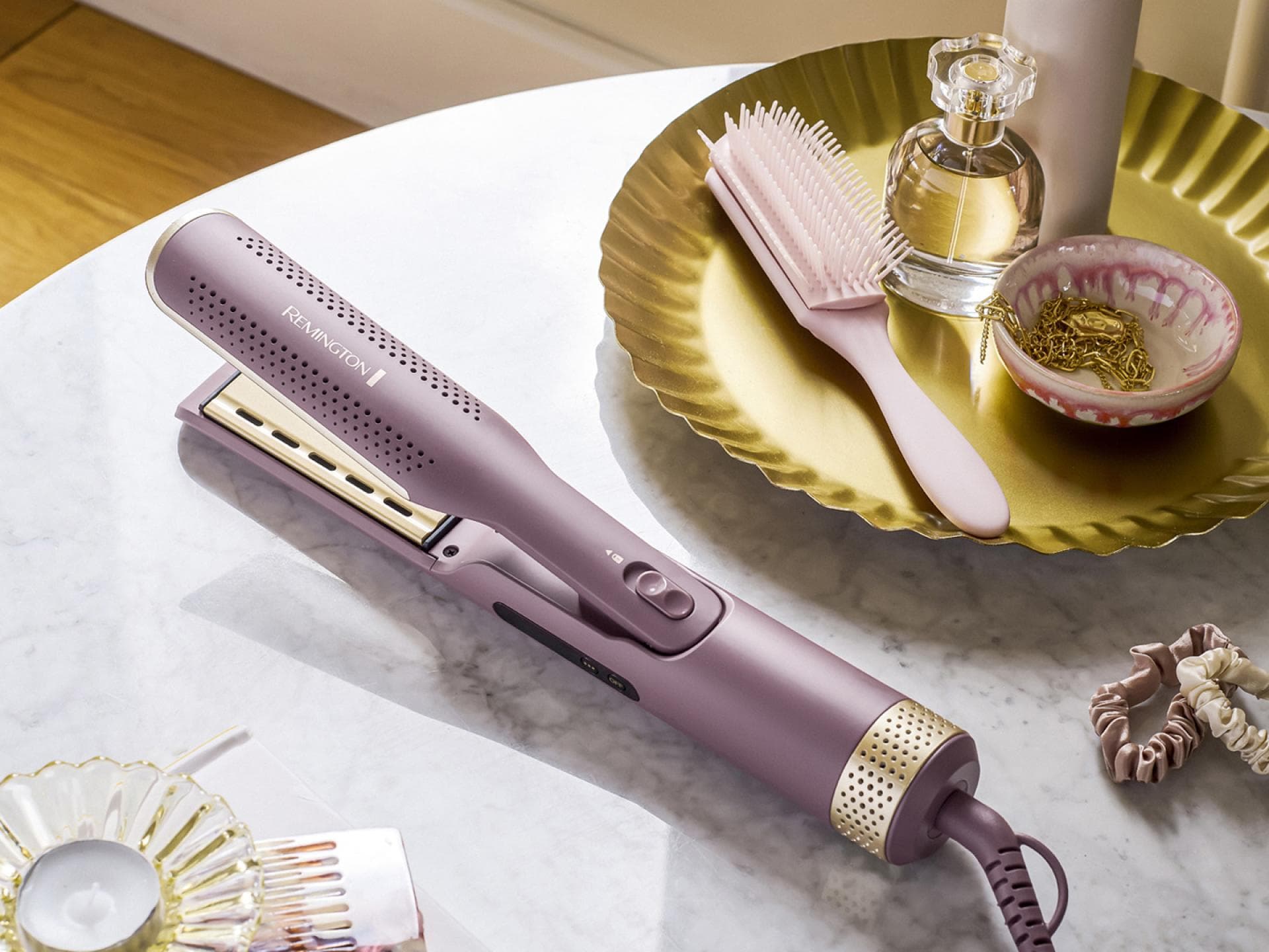 Adventskalender-Türchen 10: Wir verlosen den AIRvive 2-in-1 Airstyler von Remington