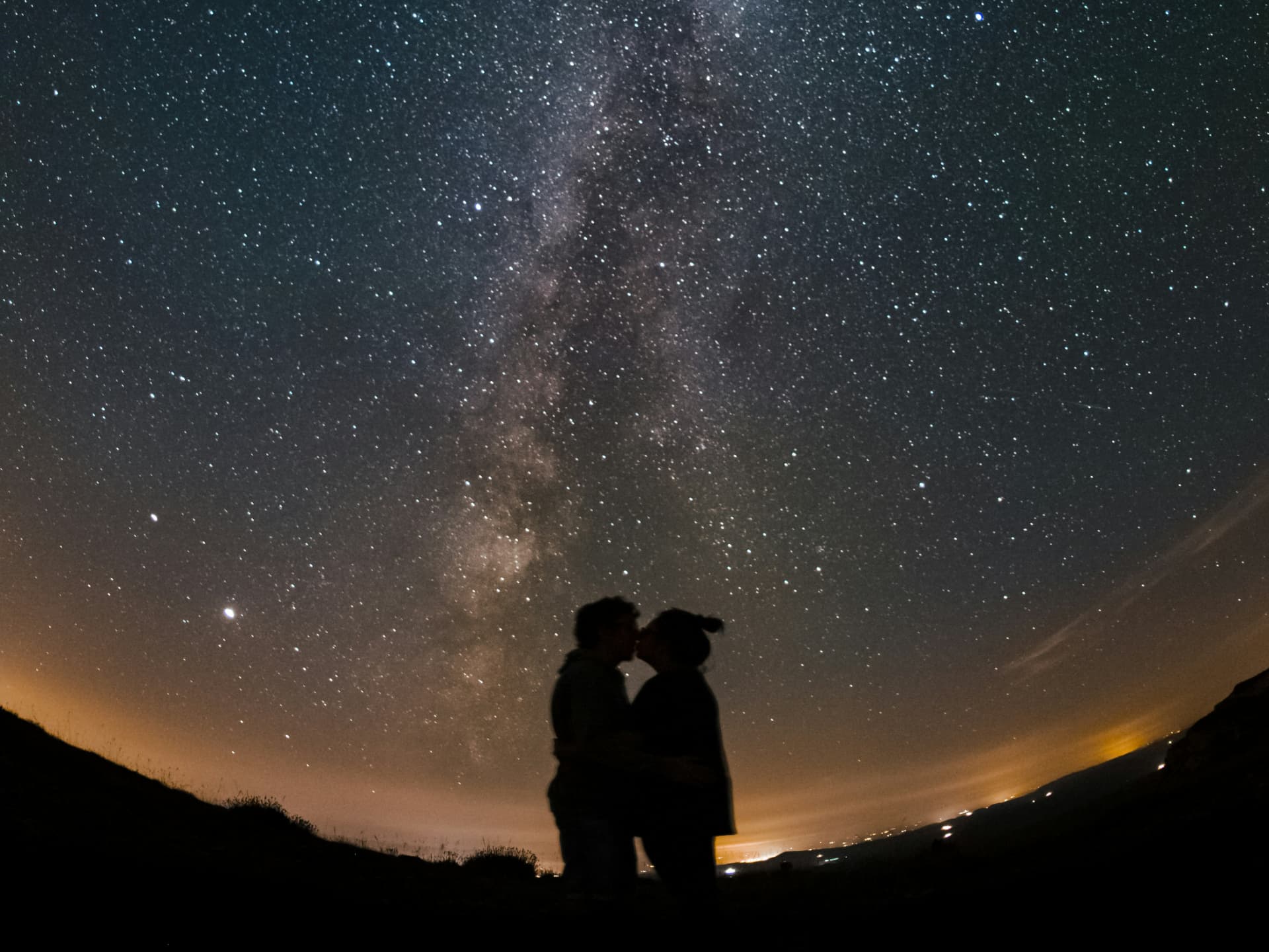 Pech in der Liebe? Für 5 Sternzeichen wendet sich das Blatt im Dezember