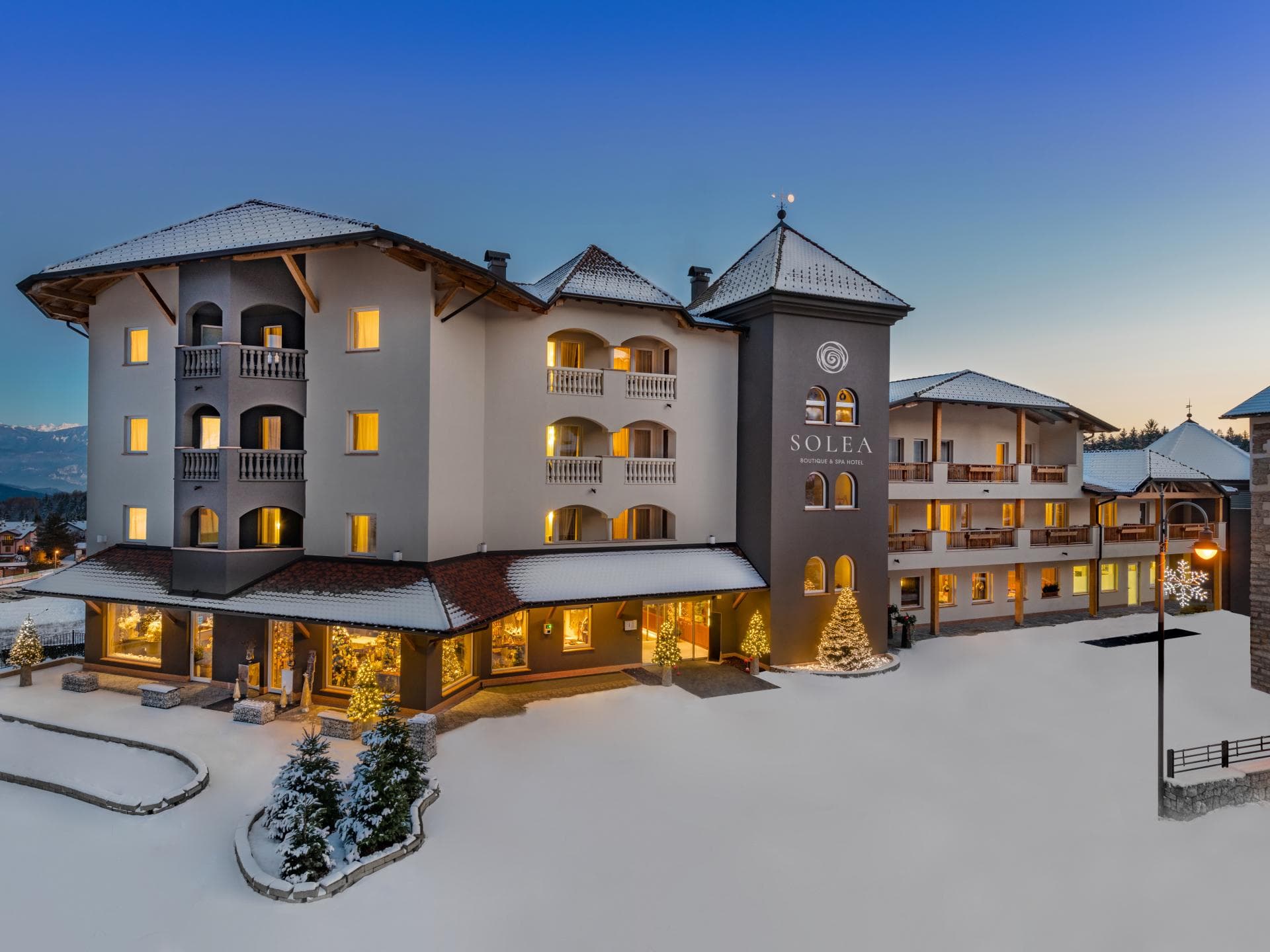 Adventskalender-Türchen 15: Gewinne zwei Übernachtungen im SOLEA Dolomiti in Italien