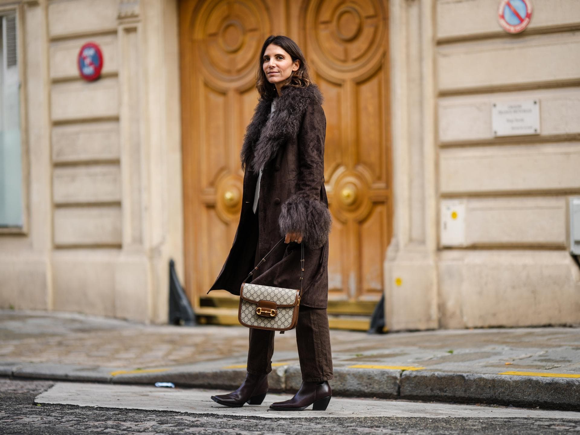 Stiefeletten aus Leder: Der Trend für kalte Tage