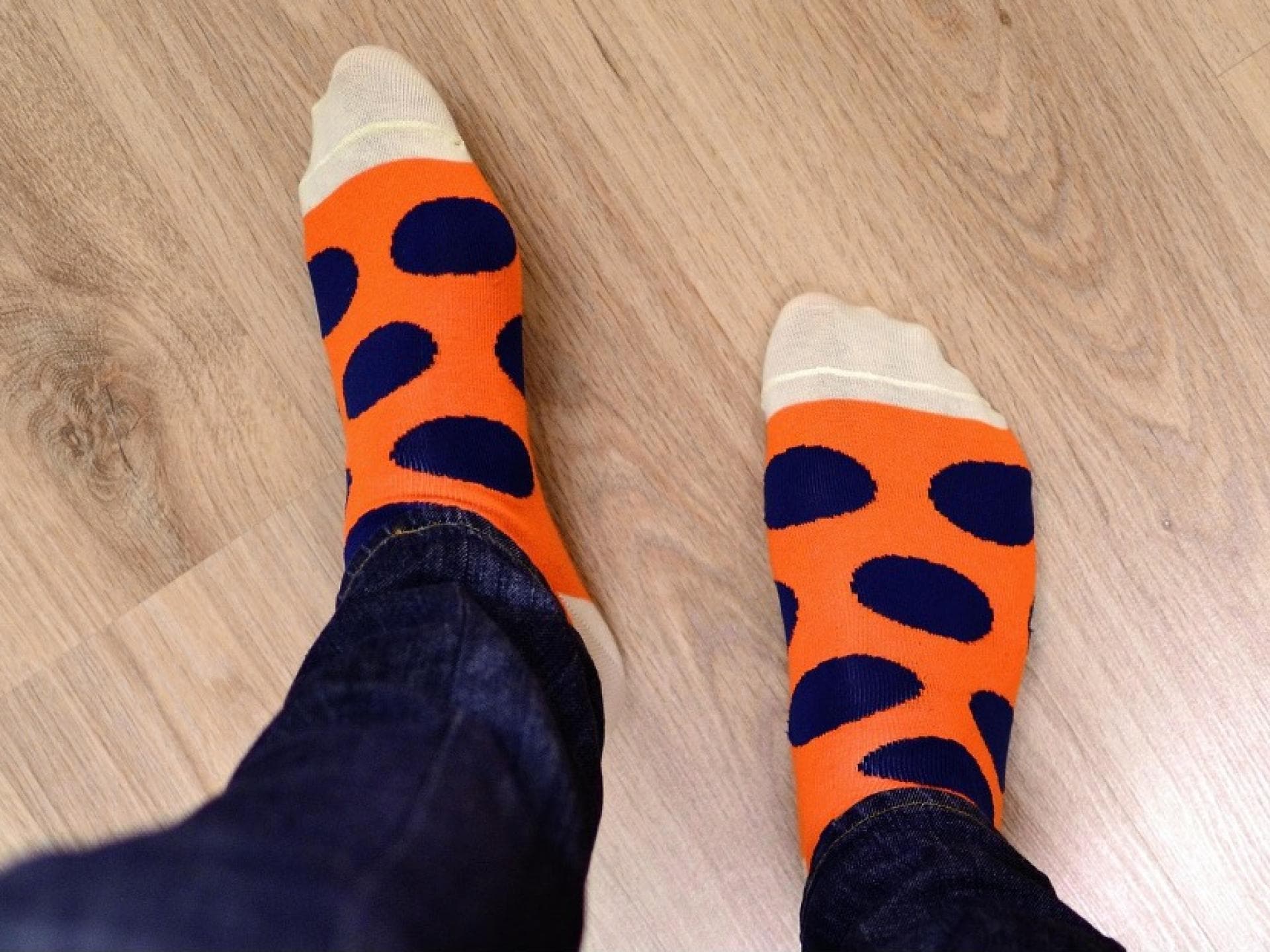 Socken in Orange mit Print