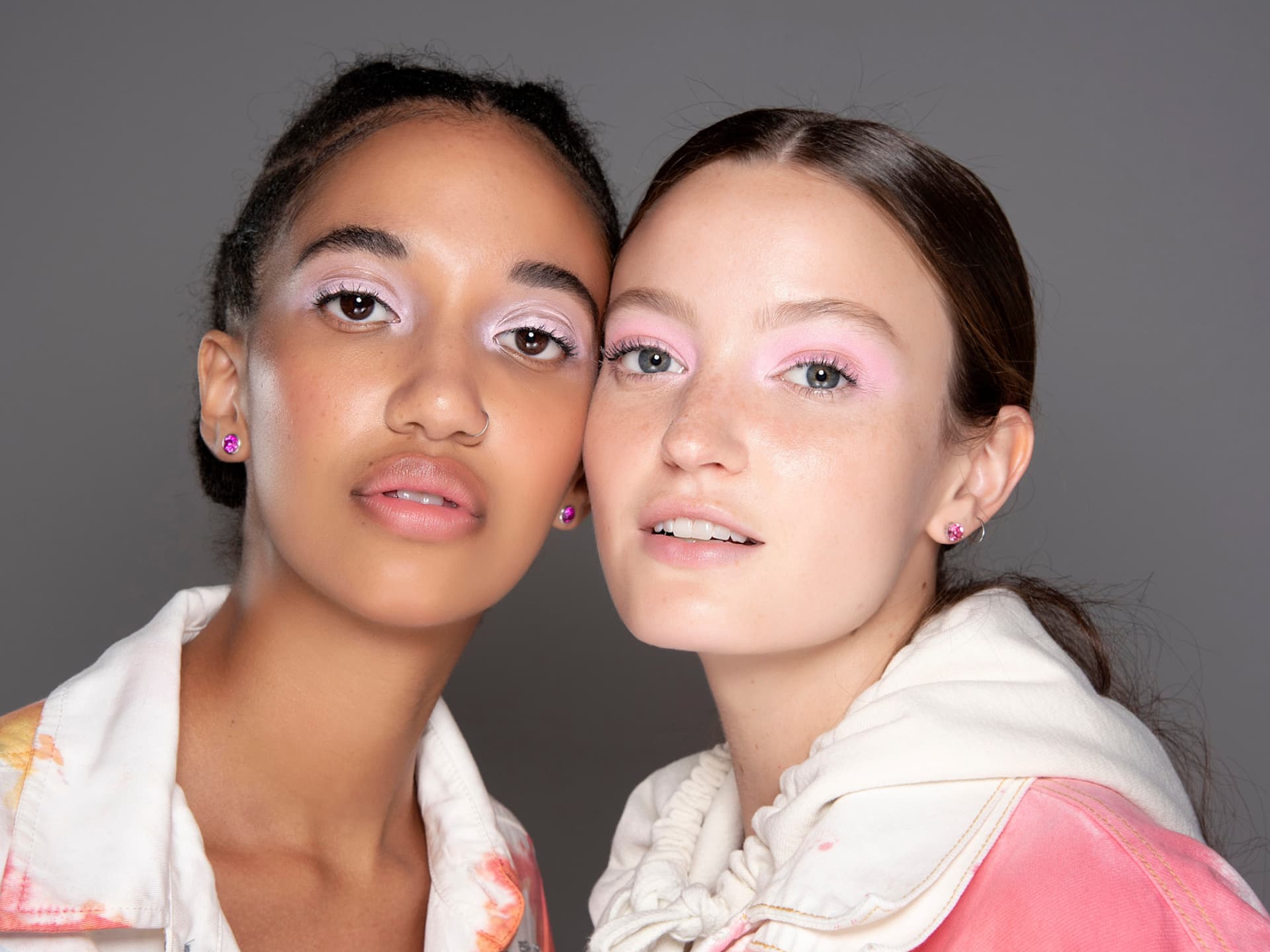 Watercolor Make-up Trend Aquarell Lidschatten Watercolor Make-up Trend Aquarell Lidschatten
