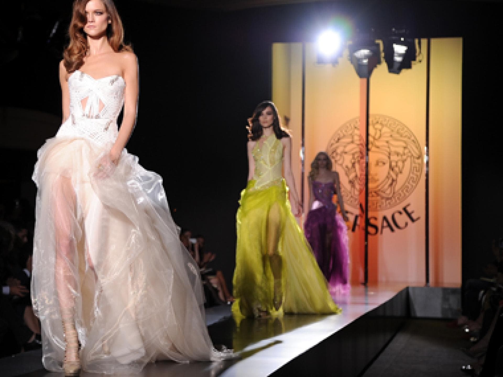 versace-tts-1834563.jpg