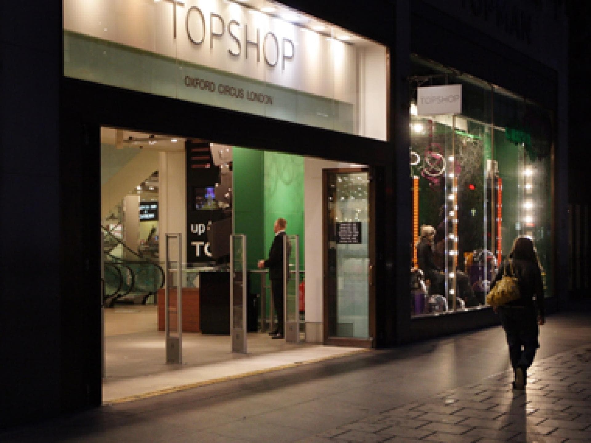 topshop-tts-1829792.jpg