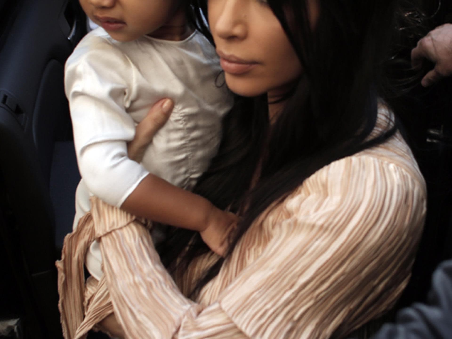 kim-kardashian-north-west-taufe-2044160.jpg kim-kardashian-north-west-taufe-2044160.jpg