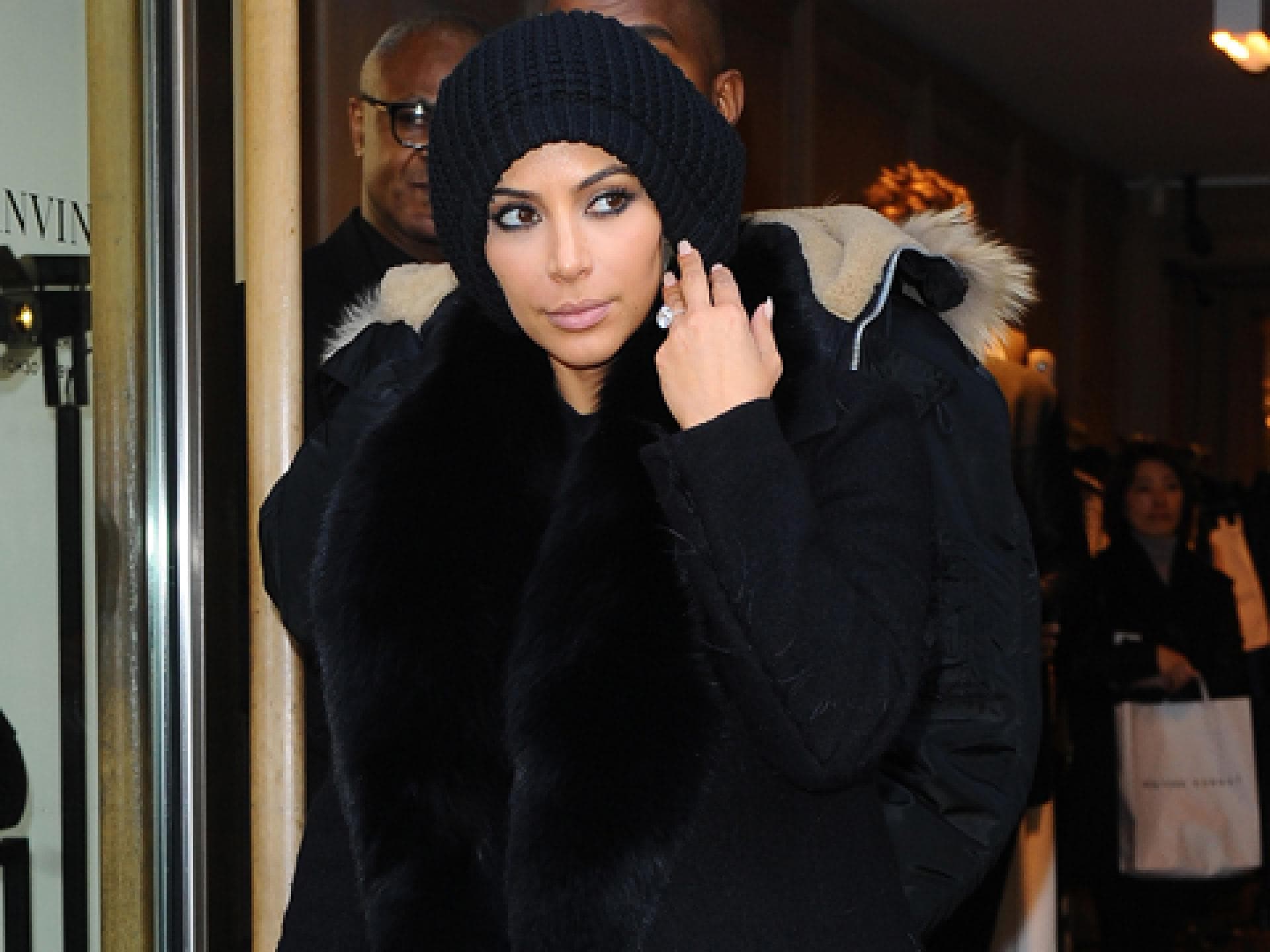 kim-kardashian-muetze-2032818.jpg kim-kardashian-muetze-2032818.jpg