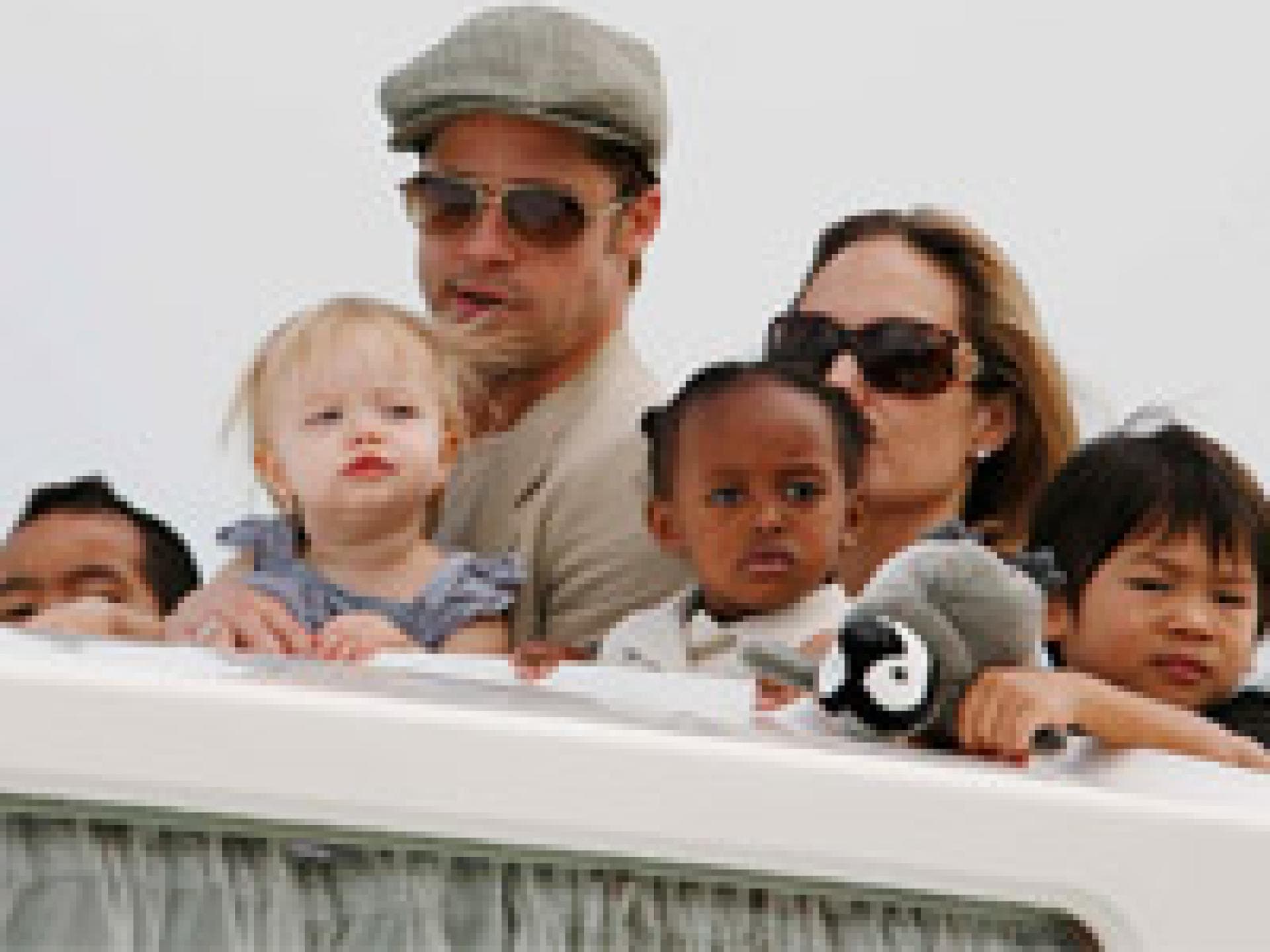 alles-ueber-angelina-jolie-200x250-bild-2-118644.jpg
