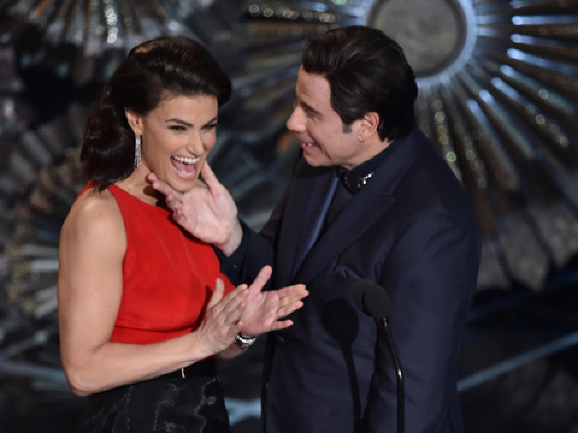 john-travolta-touching-idina-2029468.jpg john-travolta-touching-idina-2029468.jpg