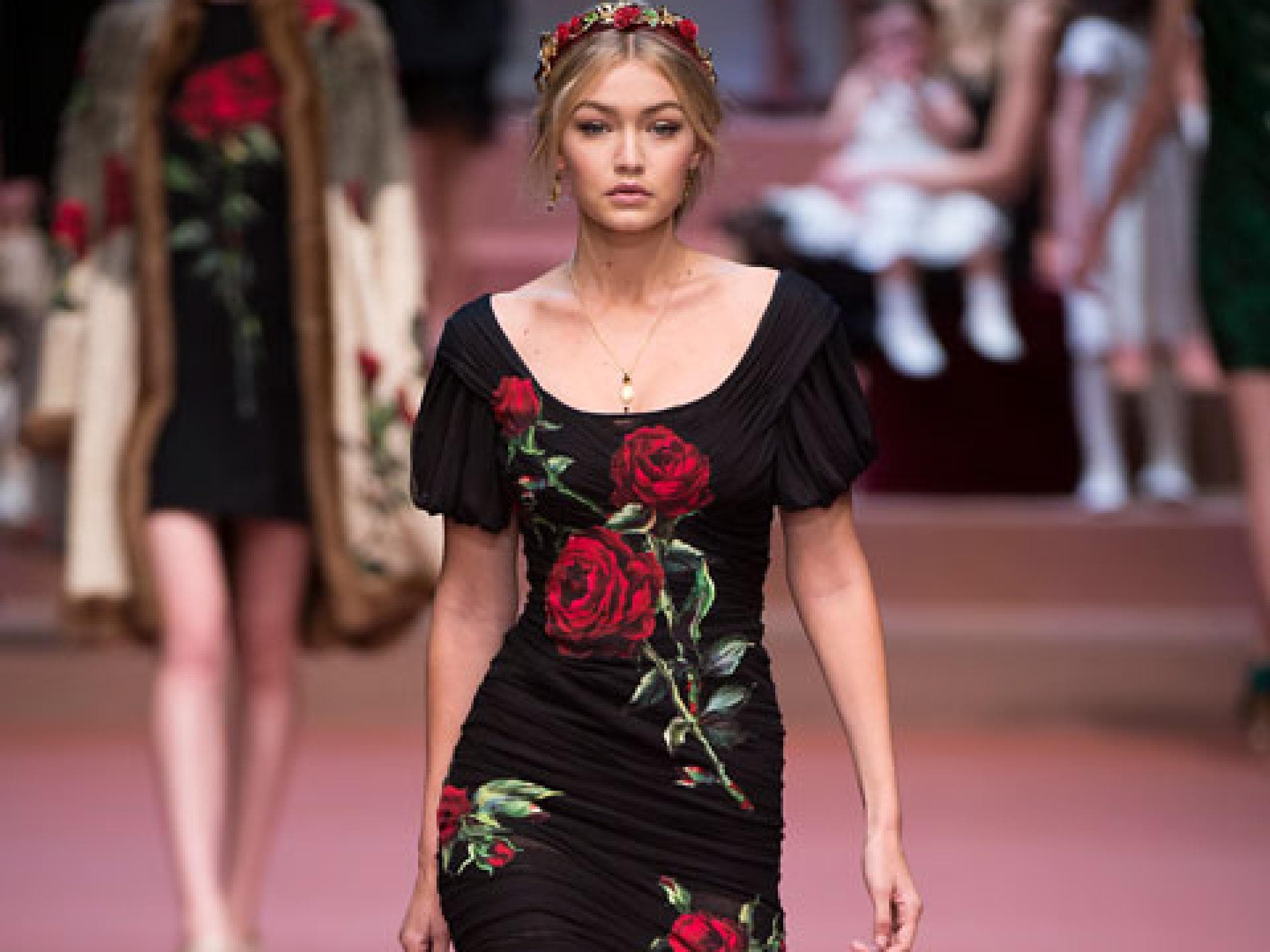 gigi-hadid-dolce-gabbana-2031181.jpg gigi-hadid-dolce-gabbana-2031181.jpg