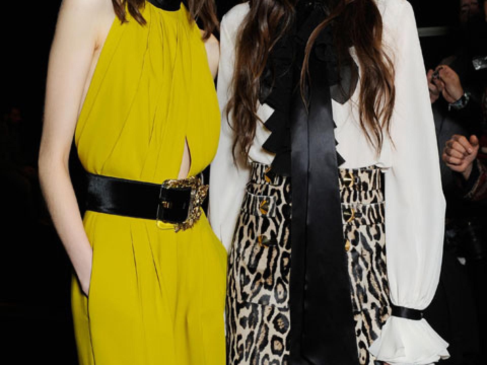 cavalli-models-backstage-480-2031662.jpg