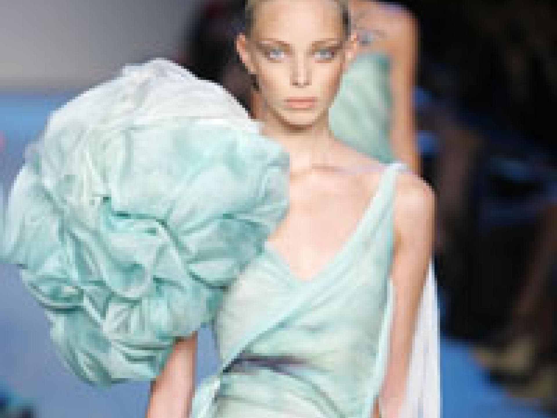 ny-fashion-week-2008-tag-7-200x300-8517.jpg