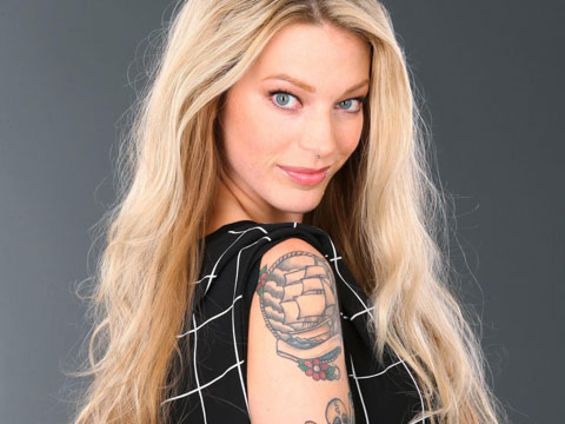 yvonne-bachelor-2015-2014309.jpg yvonne-bachelor-2015-2014309.jpg